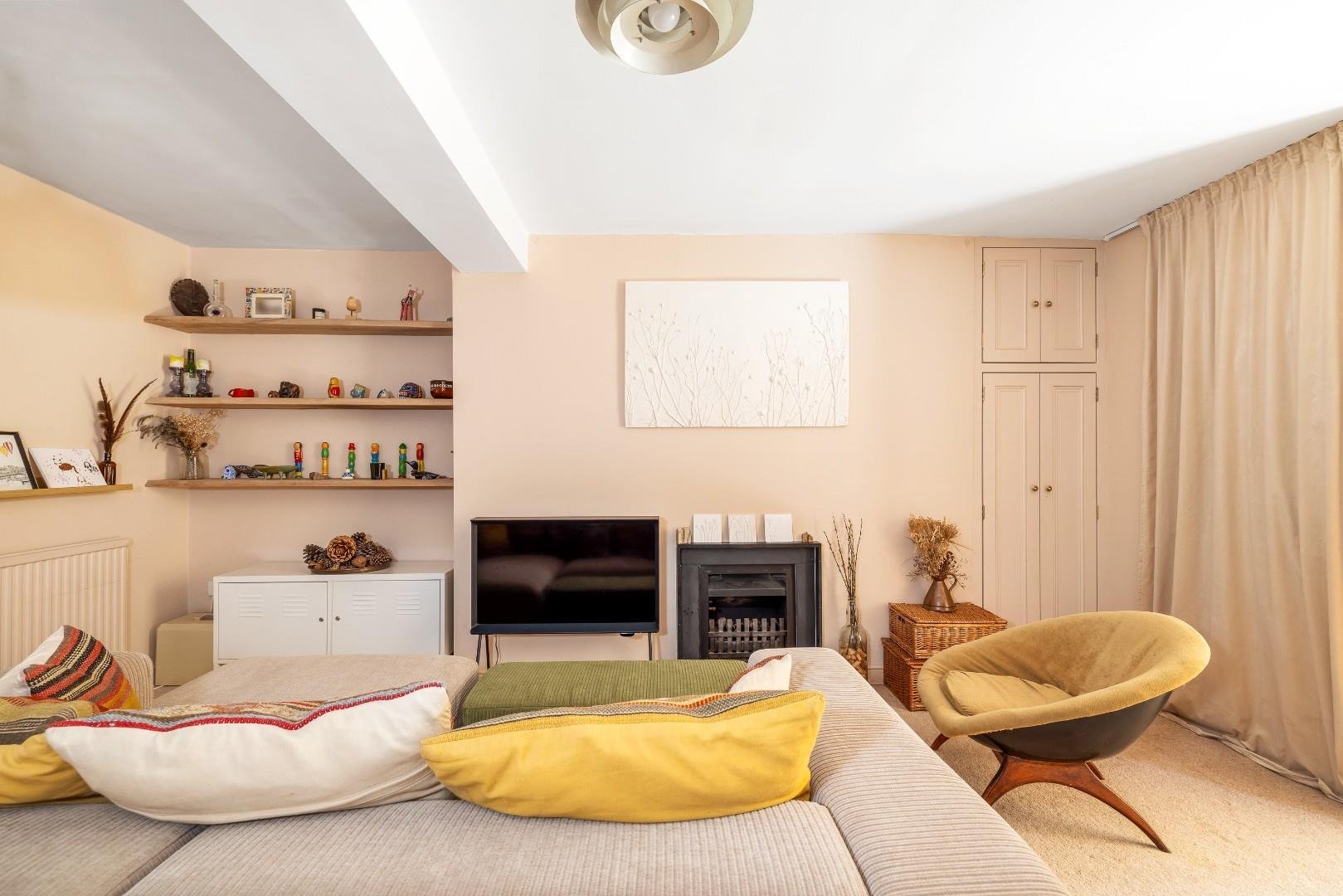 Aberdeen road cotham 34602077 char9666