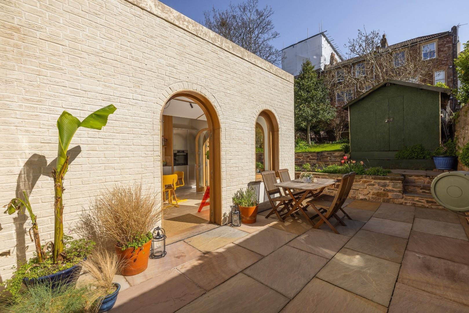 Aberdeen road cotham 34602077 char9722