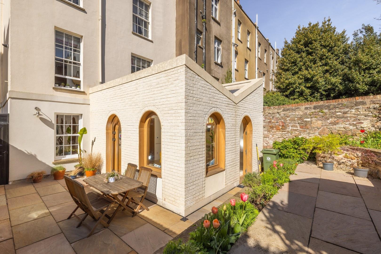 Aberdeen road cotham 34602077 char9725
