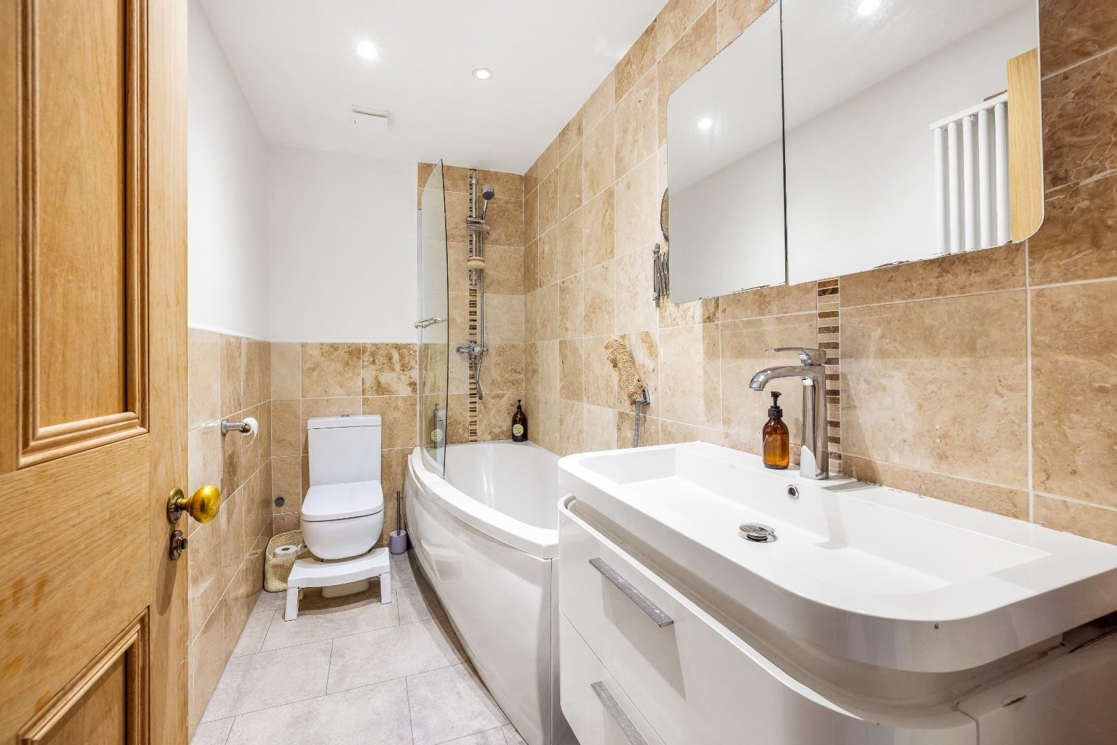 Aberdeen road cotham 34602077 char9766