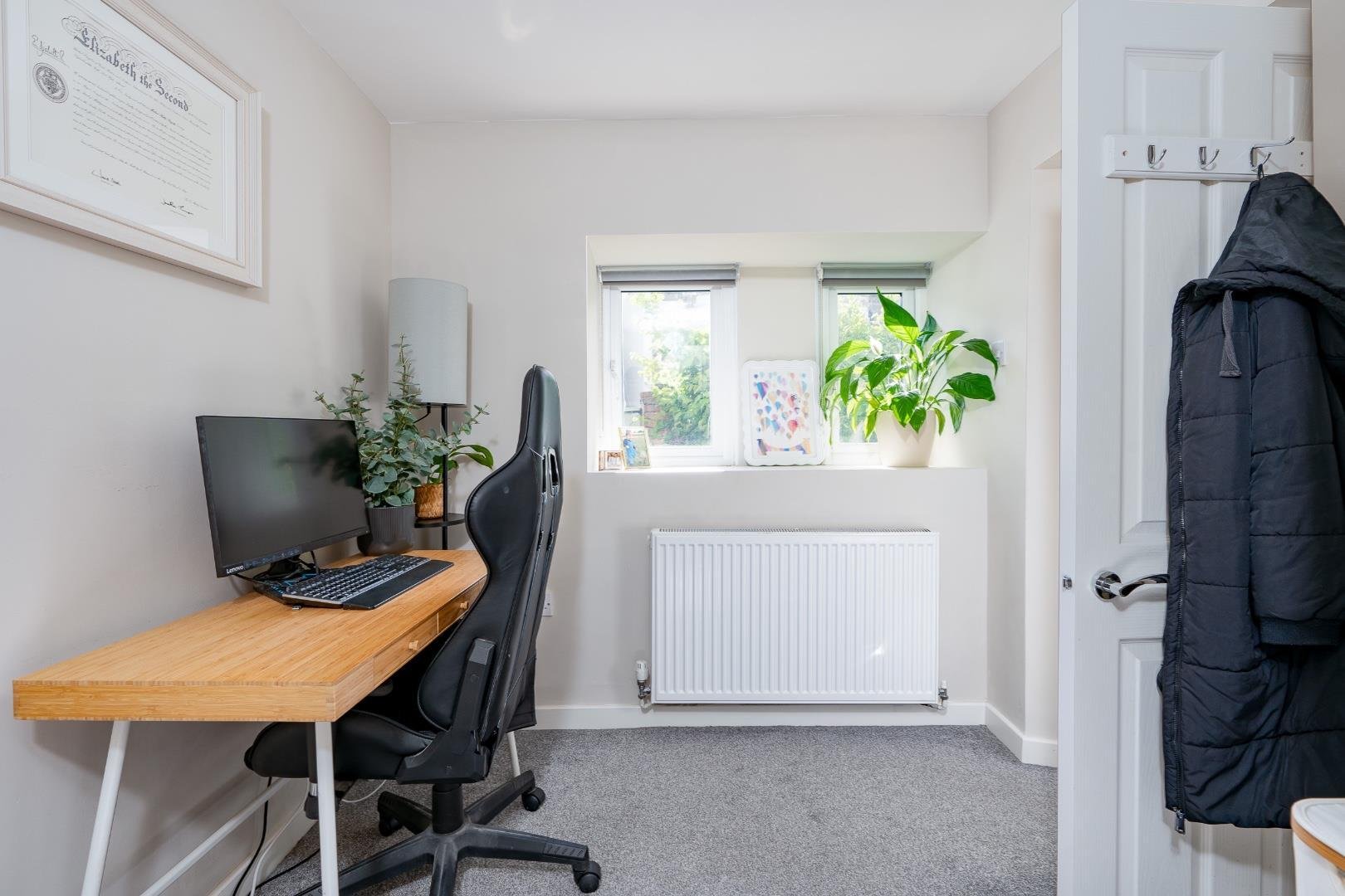Acramans road southville 33928940 olh06141 edit