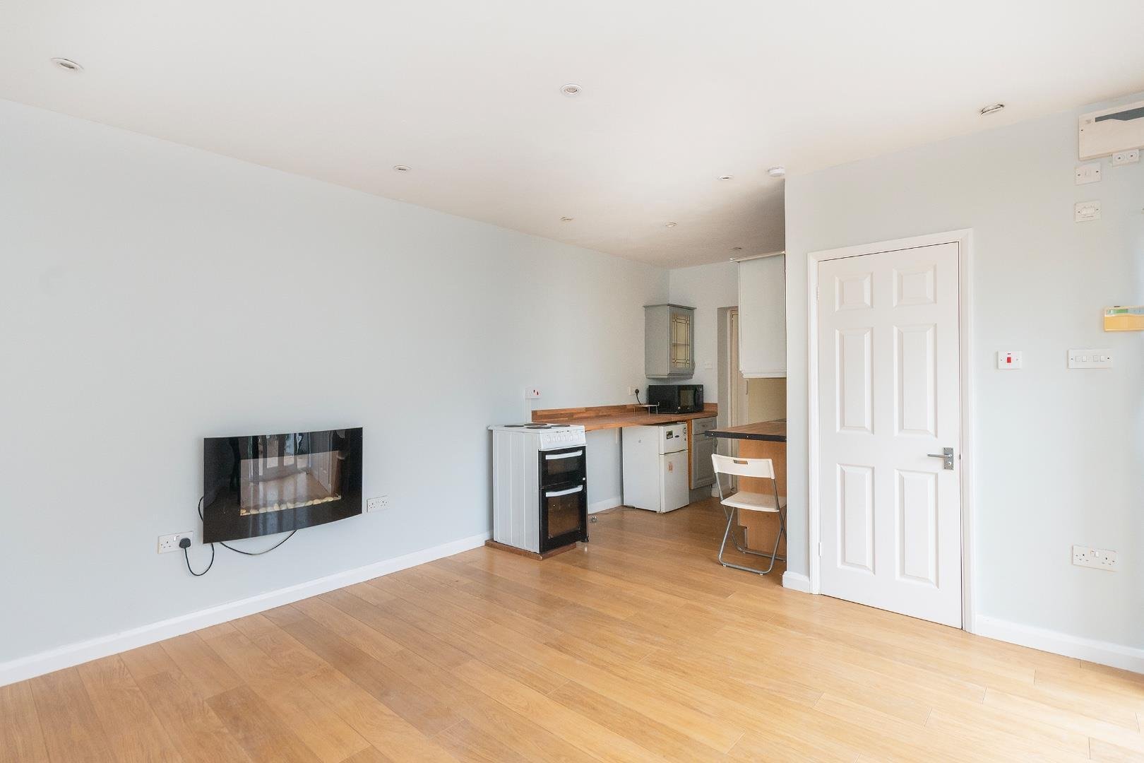 Allington road southville 33453648 0 a7 rsv annexe reception b