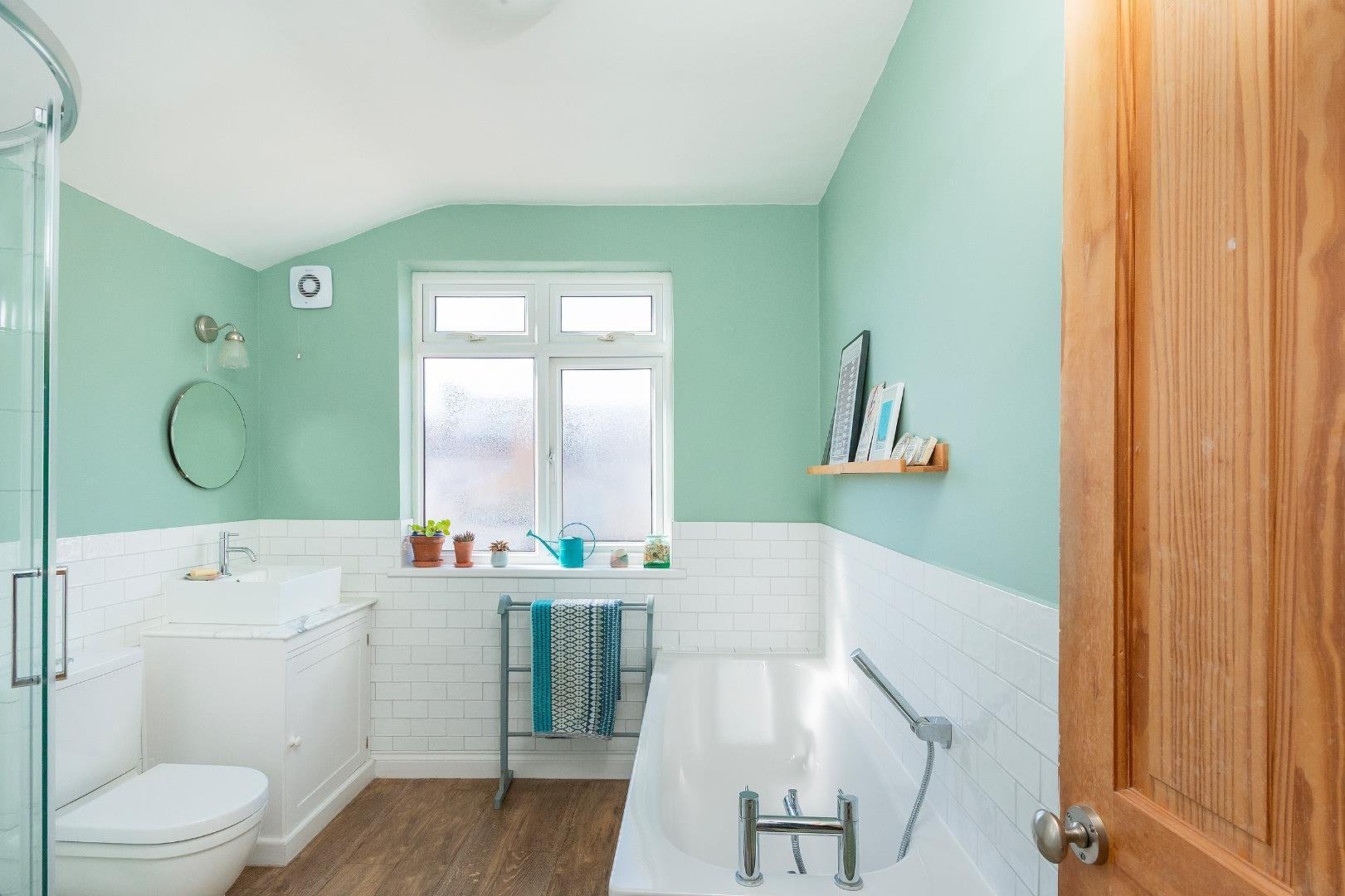 Almorah road victoria park 34218068 1 a7 rvp bathroom c