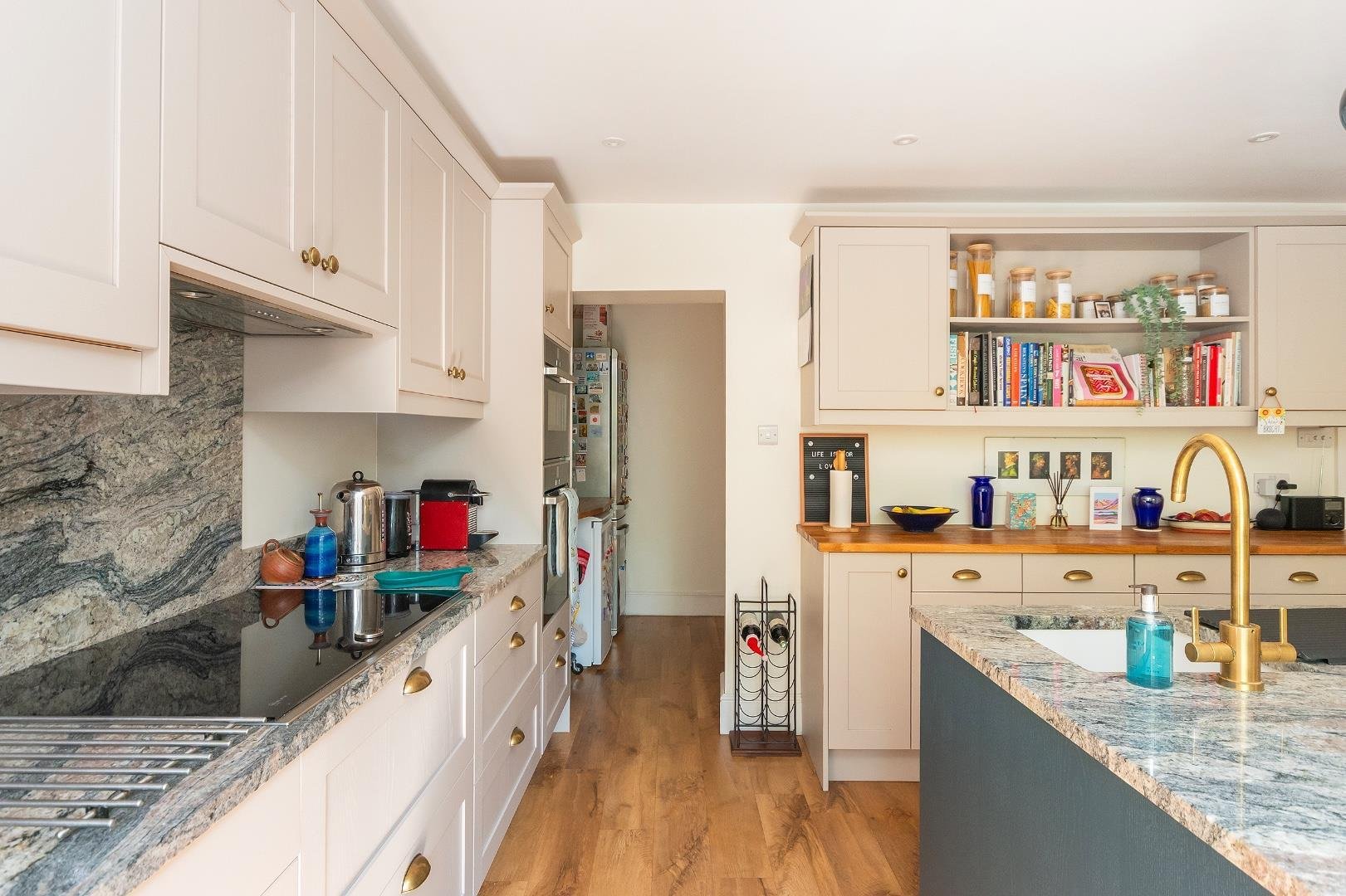 Alpha road southville 33866946 4 a2 rsv kitchen c