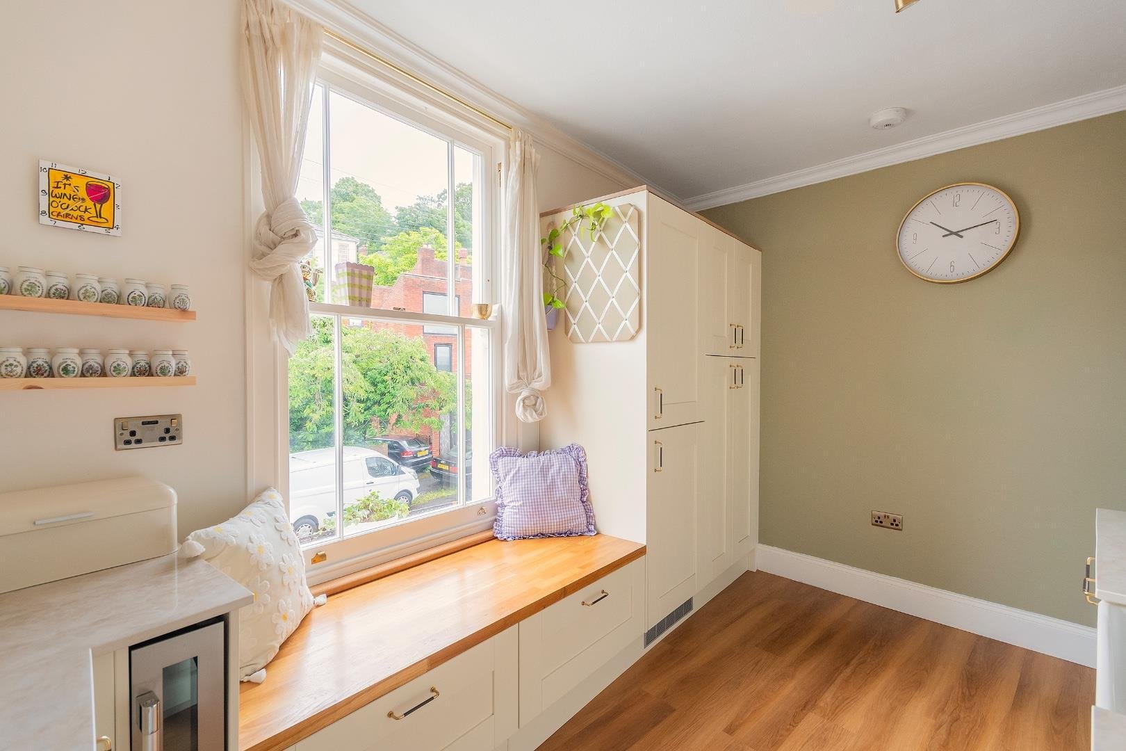 Ambra vale west cliftonwood 34752813 u1 m3 avwcd kitchen a