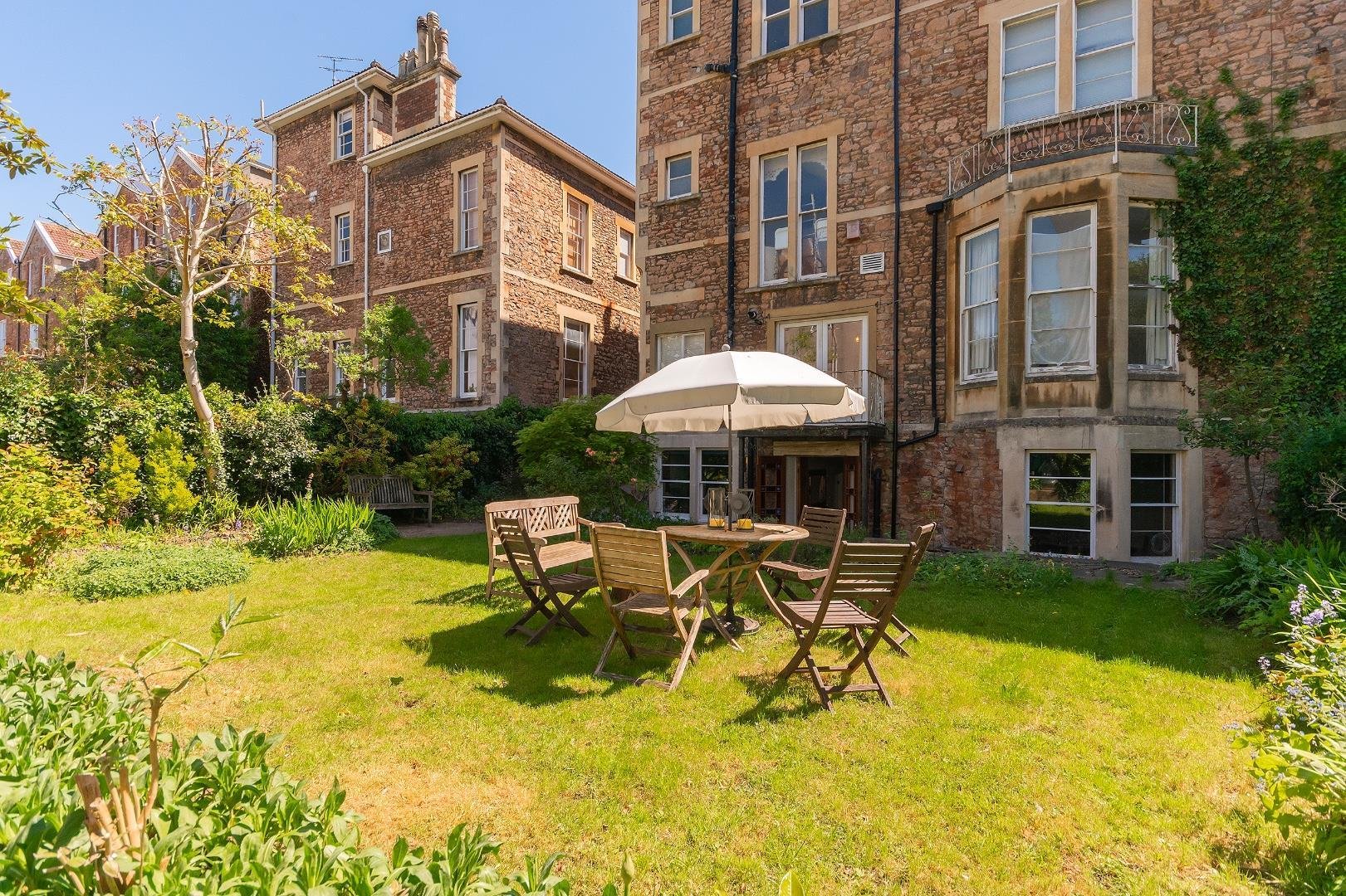 Apsley road clifton 34654021 b2 f7 arcn external g