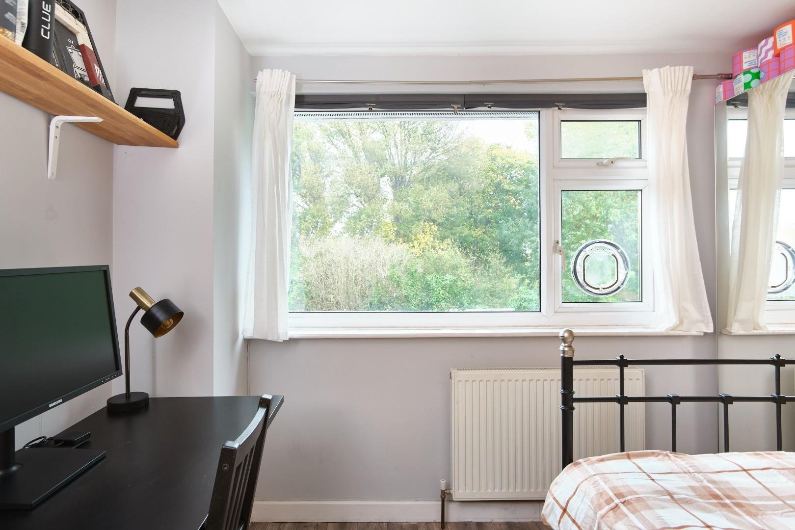Ashton drive ashton vale 34282171 bs32 pz 0011