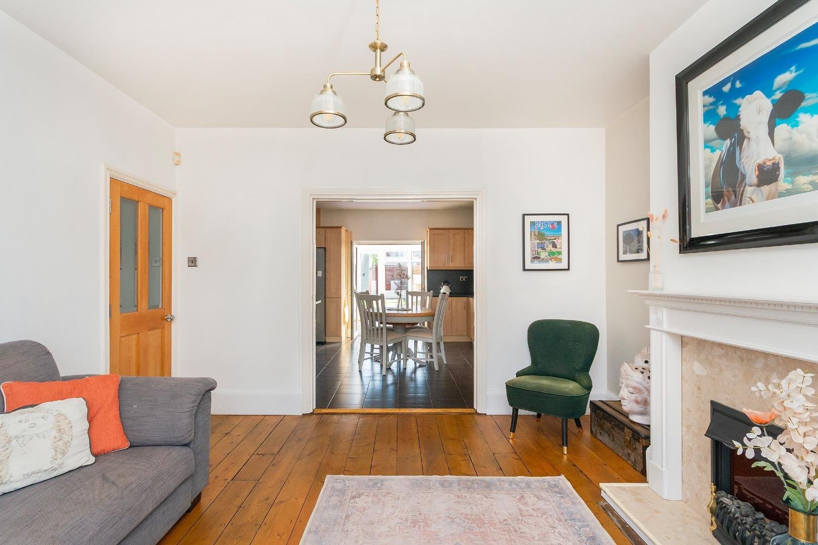 Ashville road ashton 33995666 0 a5 ran living room d