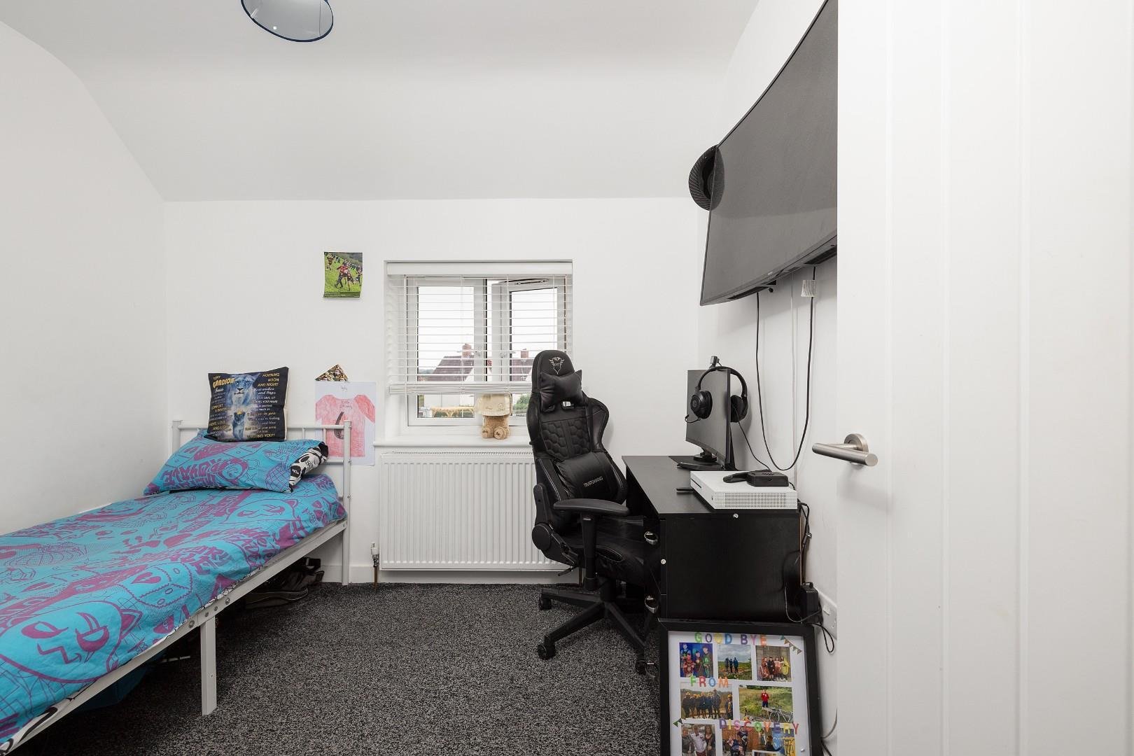 Athlone walk knowle west 33418477 cd7 a3098