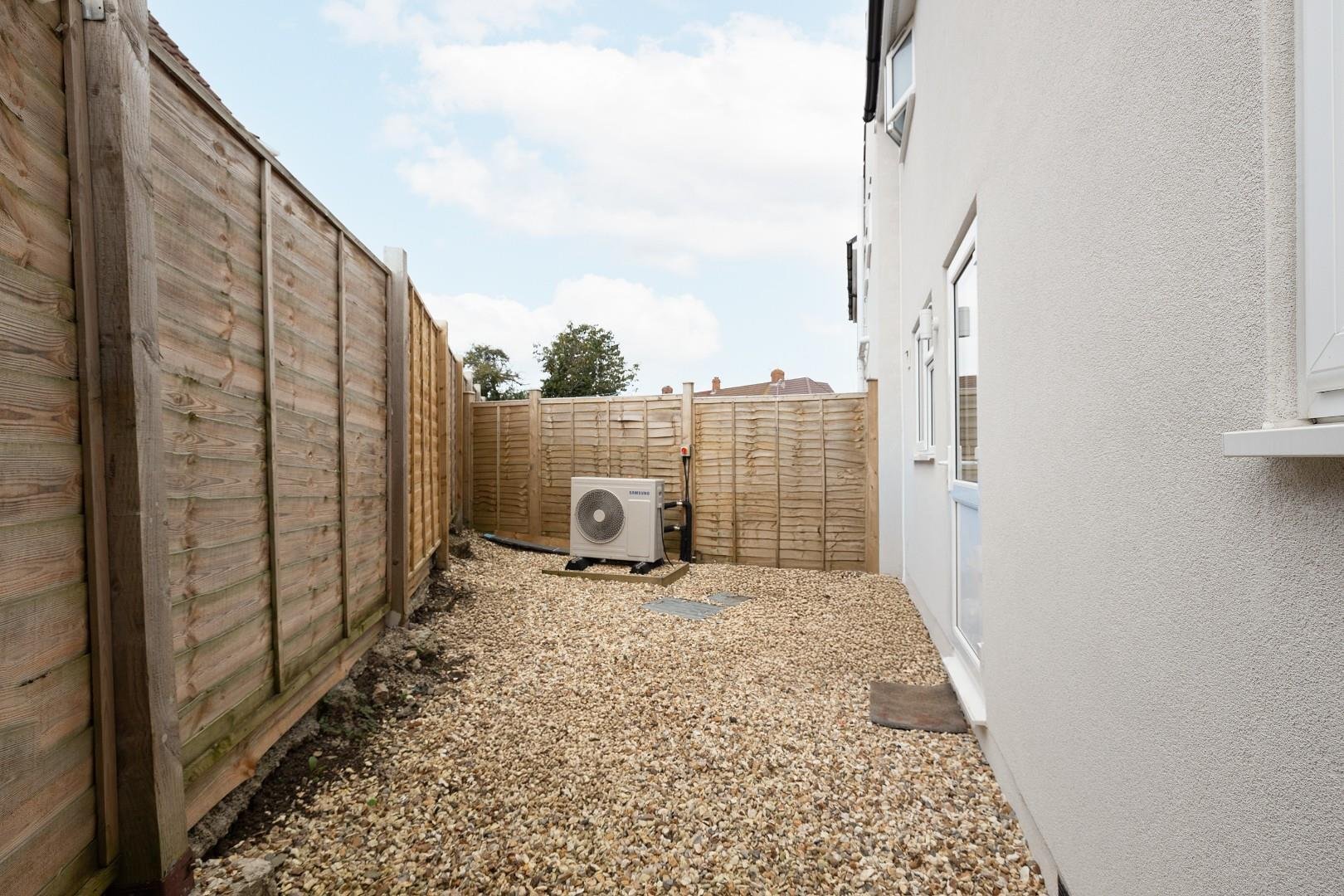 Athlone walk knowle west 33418477 cd7 a3114