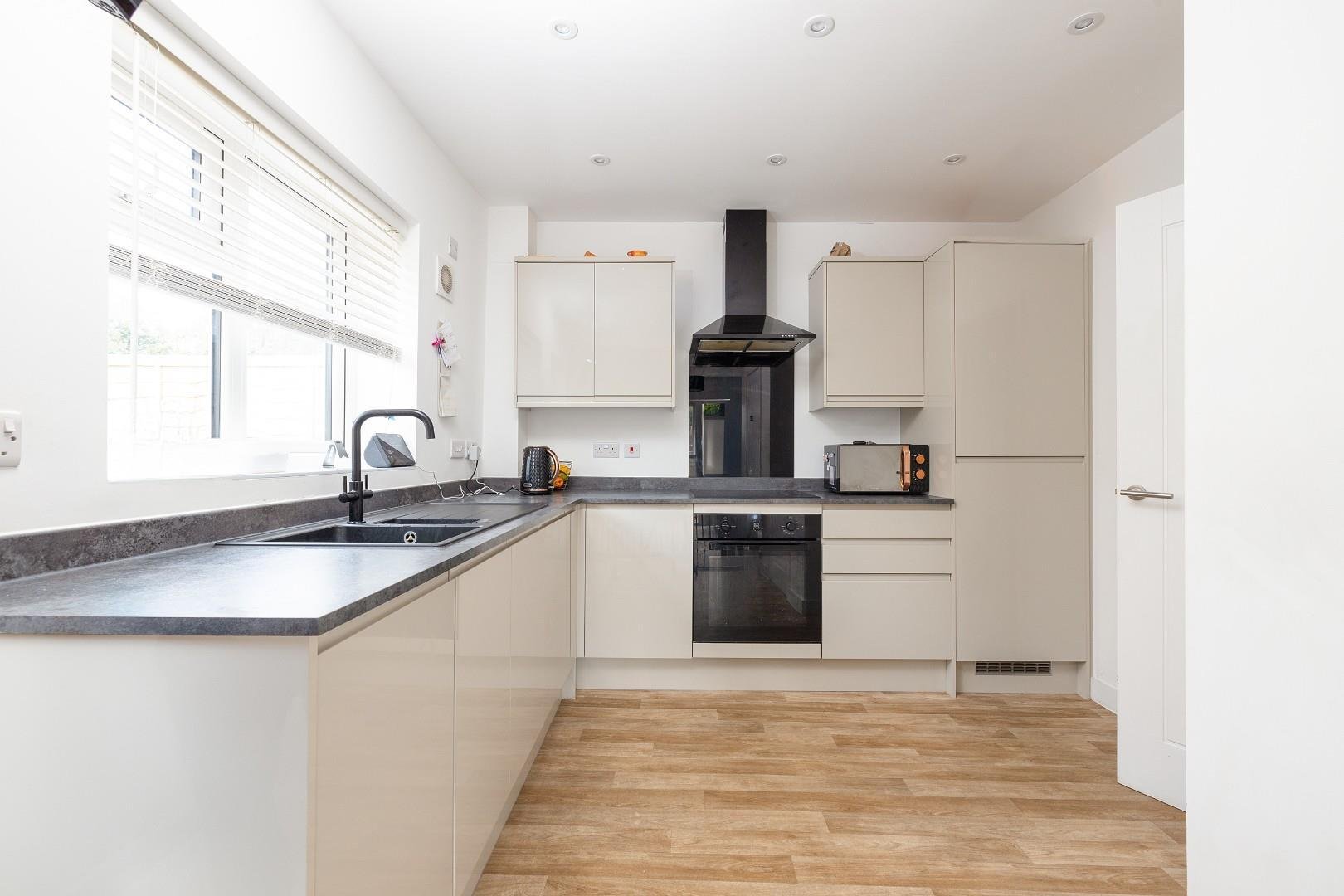 Athlone walk knowle west 33418477 cd7 a3118