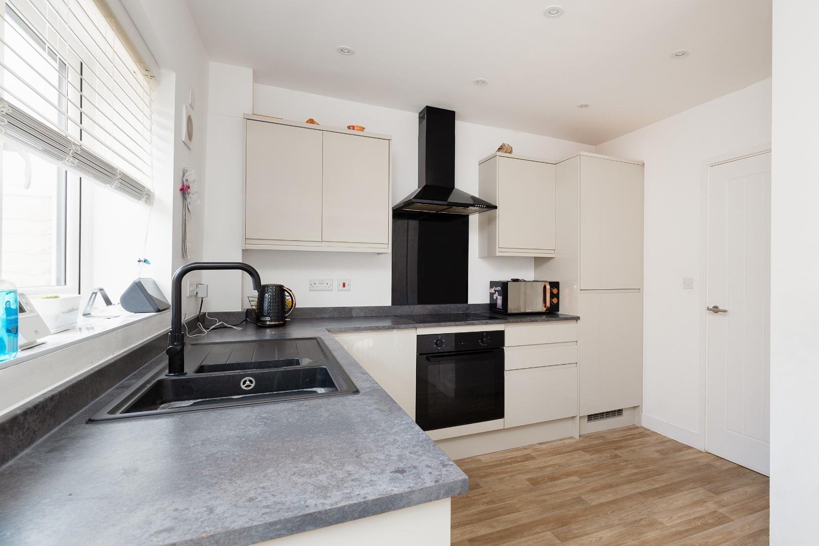 Athlone walk knowle west 33418477 cd7 a3119
