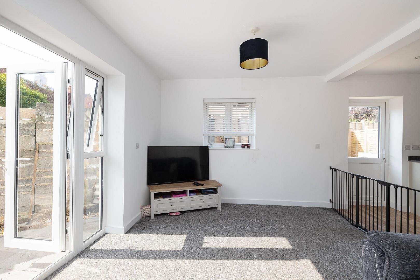 Athlone walk knowle west 33418477 cd7 a3121