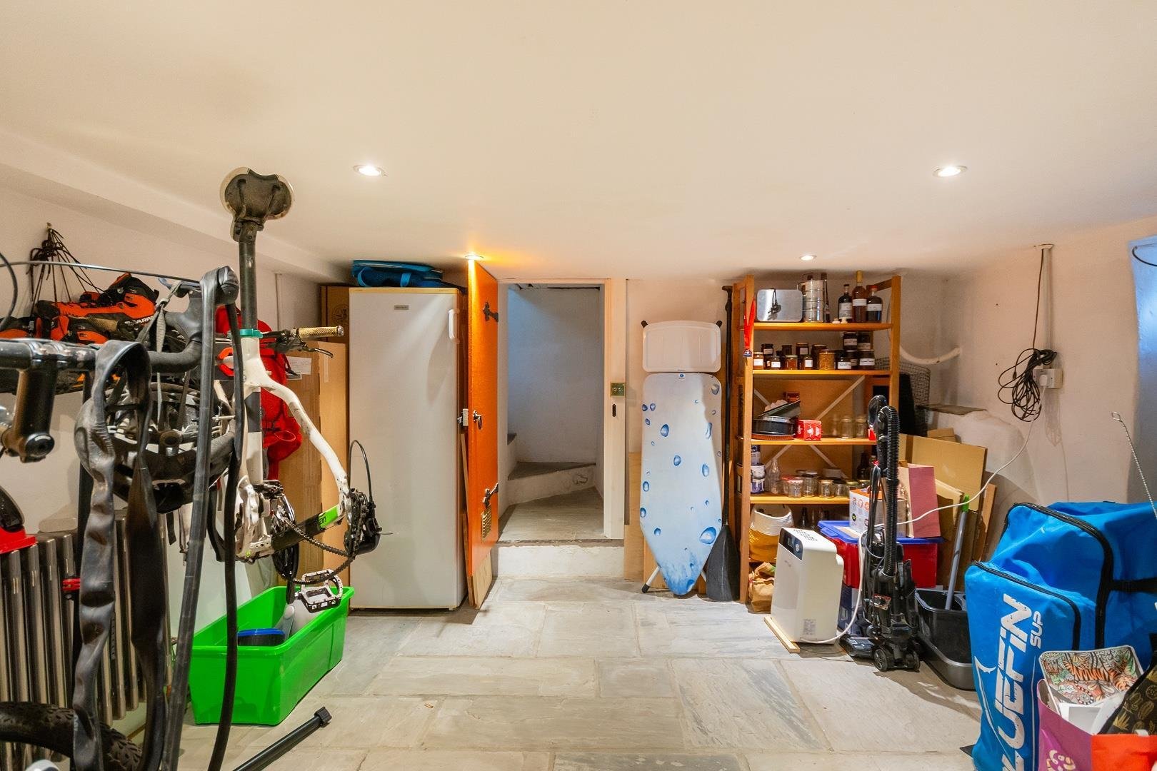Bath buildings montpelier 33166994 4 b7 bmr reception a
