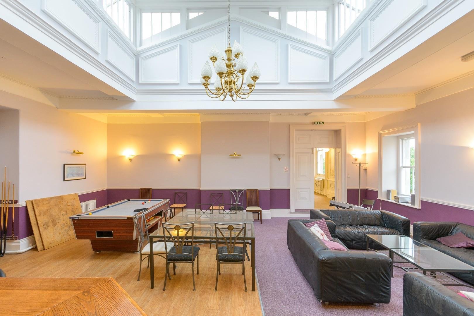 Bath road brislington 34815851 ronamfl22 ballroom b