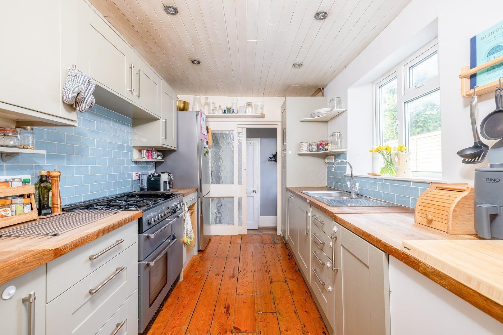 Beauley road southville 34529911 char7144 cn