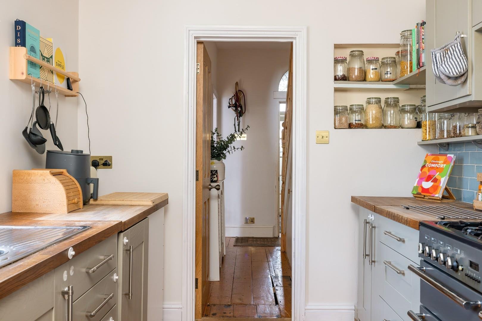 Beauley road southville 34529911 char7153 cn