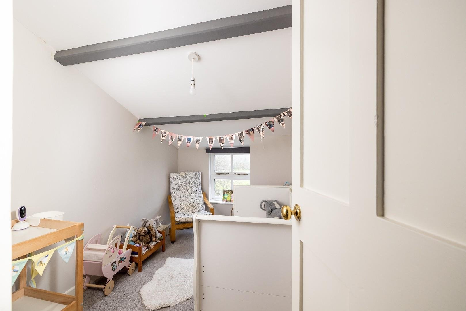 Bower ashton terrace ashton 34370053 char5333