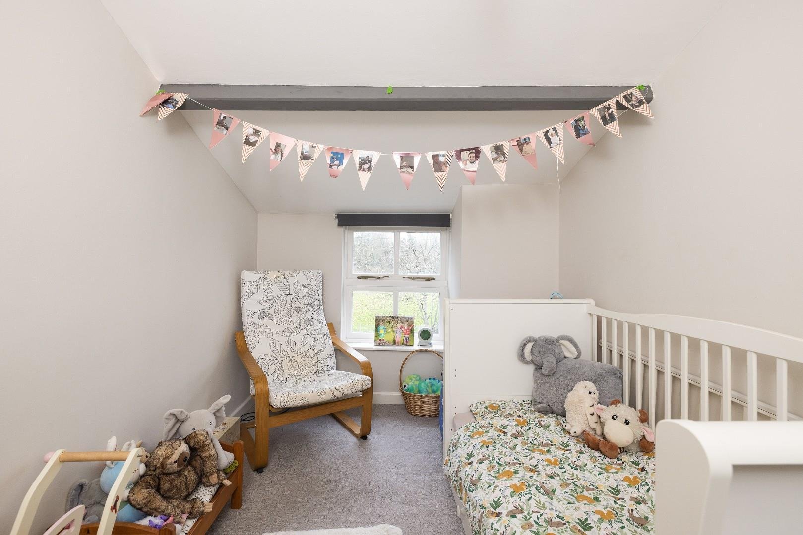 Bower ashton terrace ashton 34370053 char5335