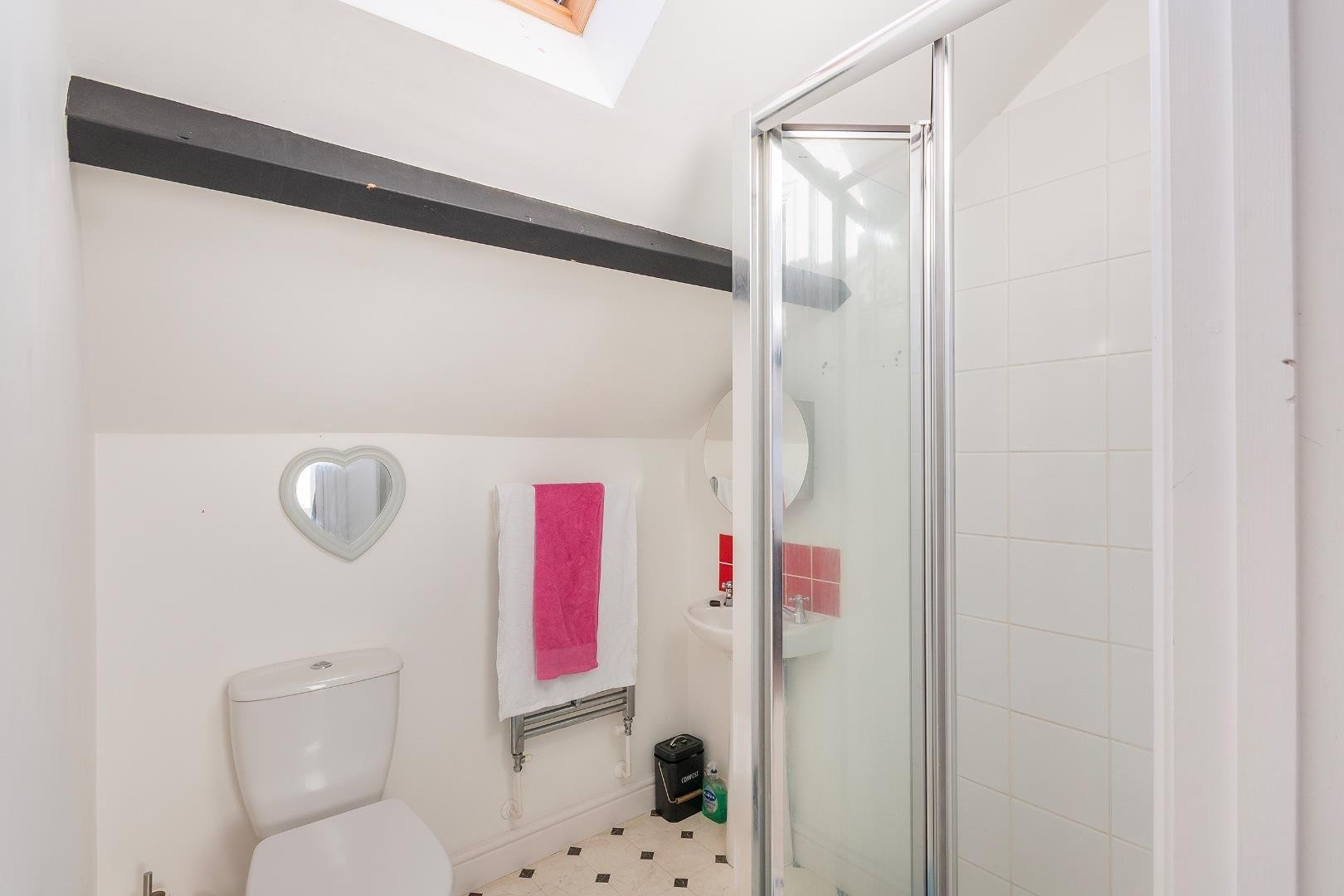 Brecknock road knowle 34211138 3 b9 rke ensuite b