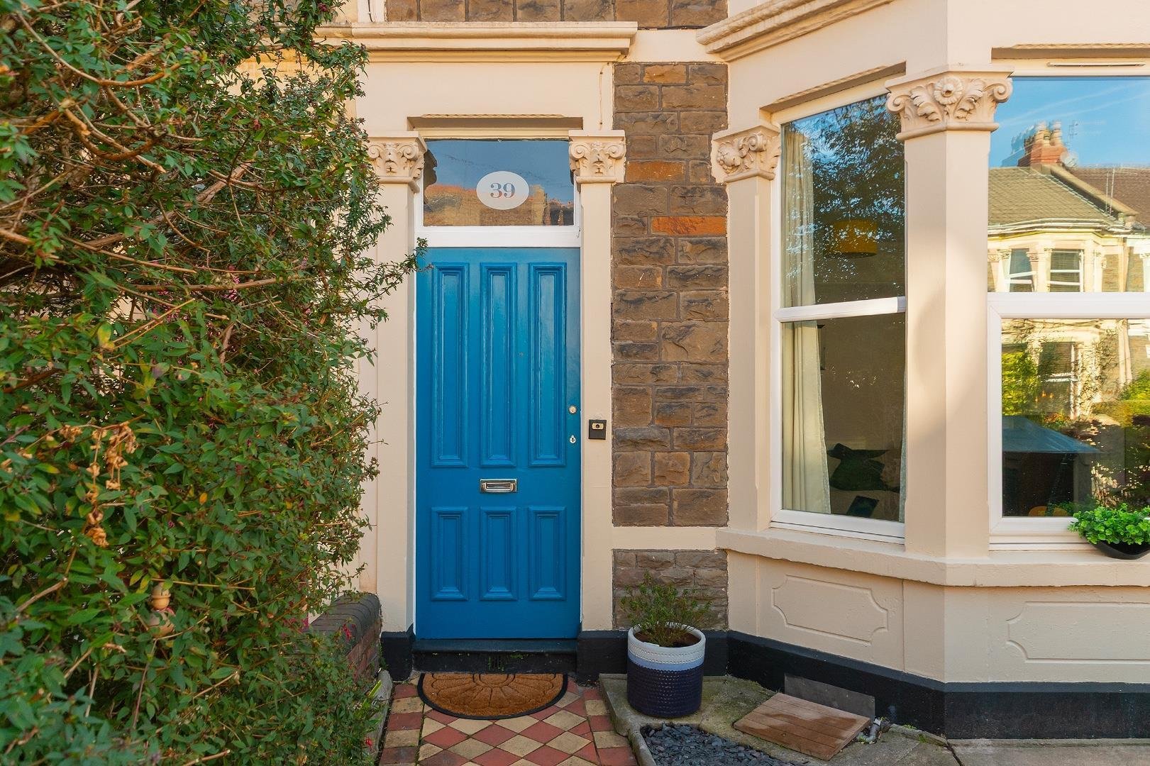 Brecknock road knowle 34211138 3 b9 rke external b