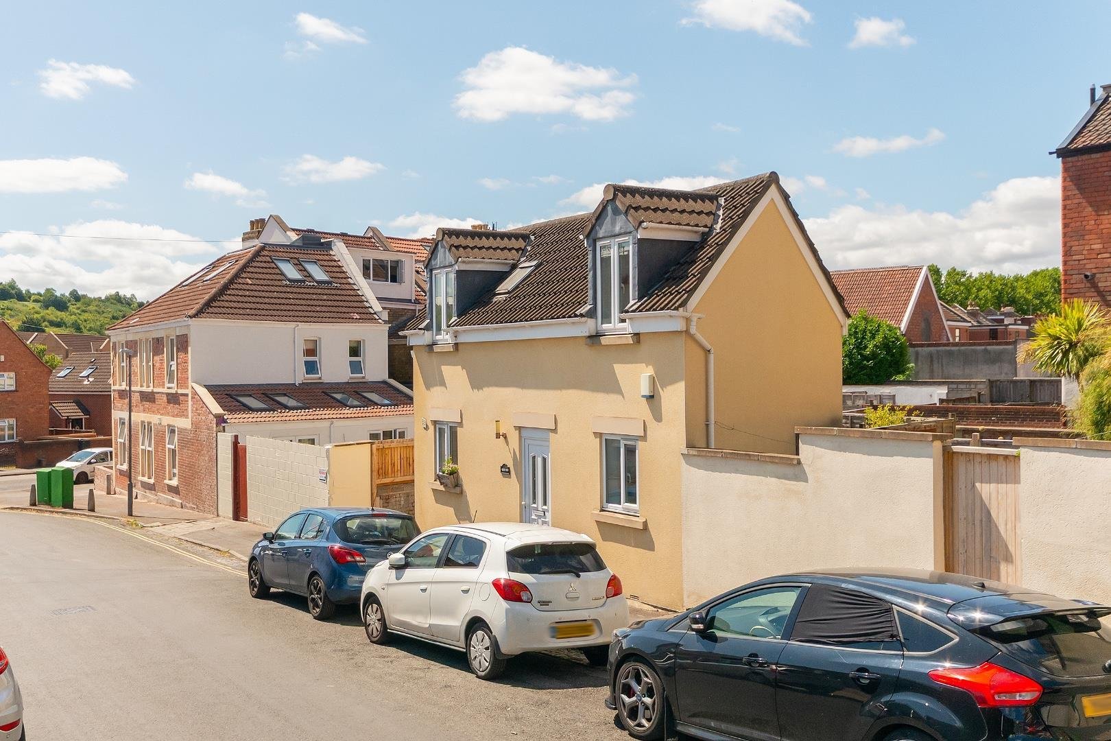 Brendon road windmill hill 34844526 bmbrbm external b