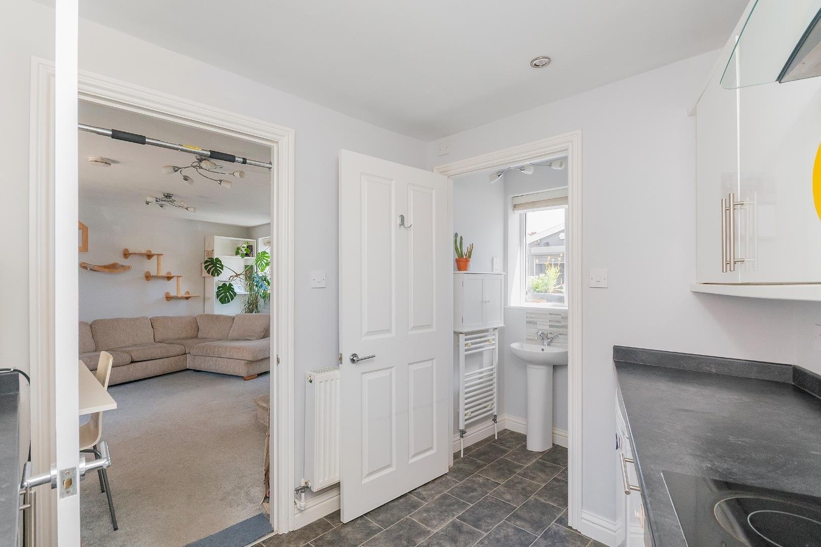 Brendon road windmill hill 34844526 bmbrbm kitchen a