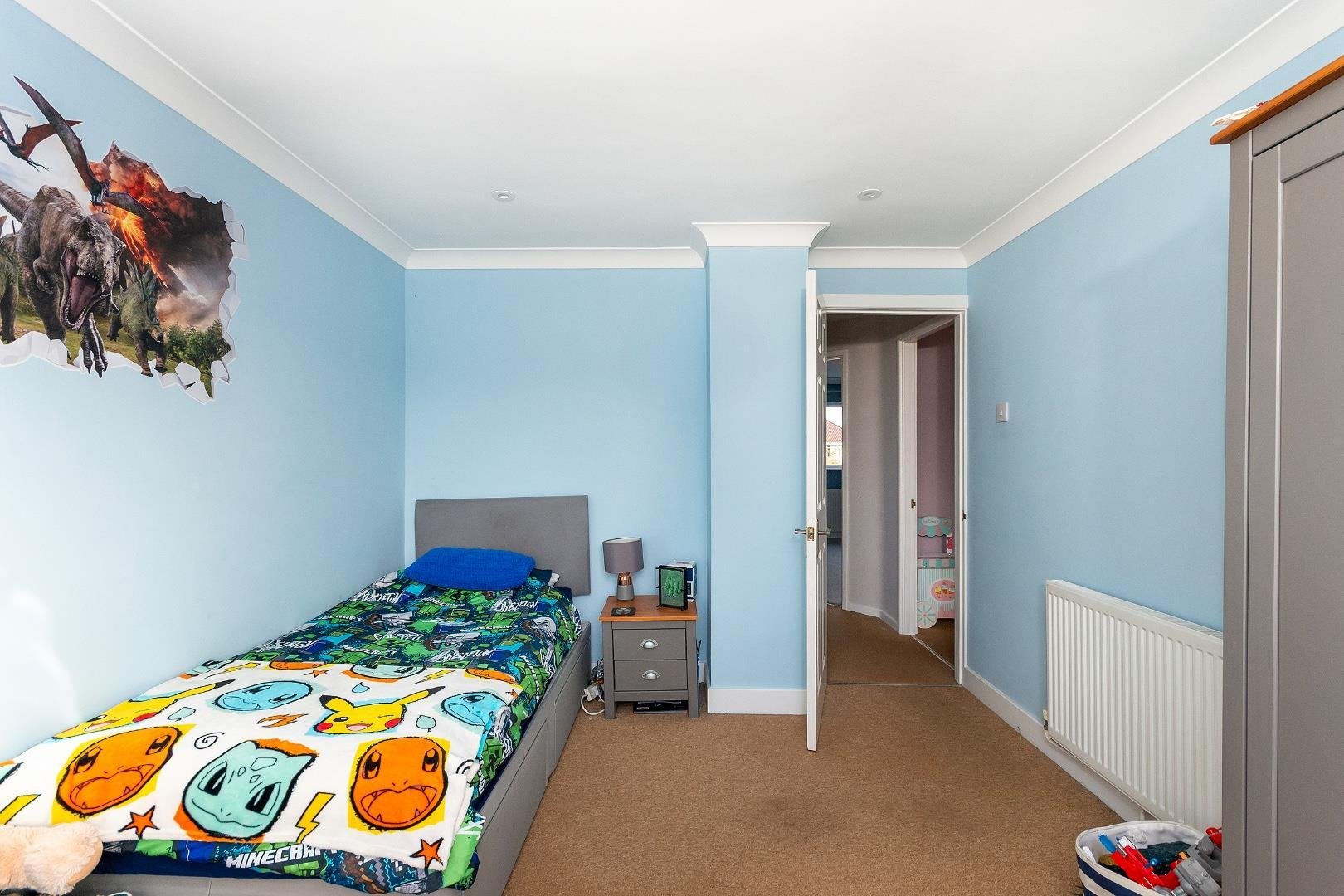 Bromley heath road downend 34356644 1 b2 h9 rdd bedroom b