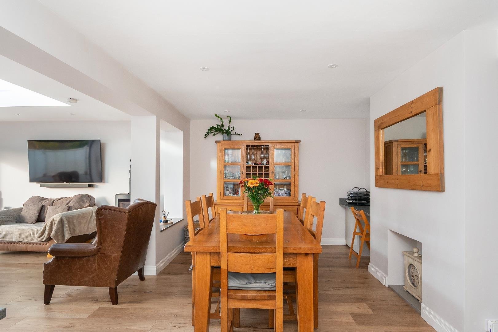 Bromley heath road downend 34356644 1 b2 h9 rdd kitchen diner e