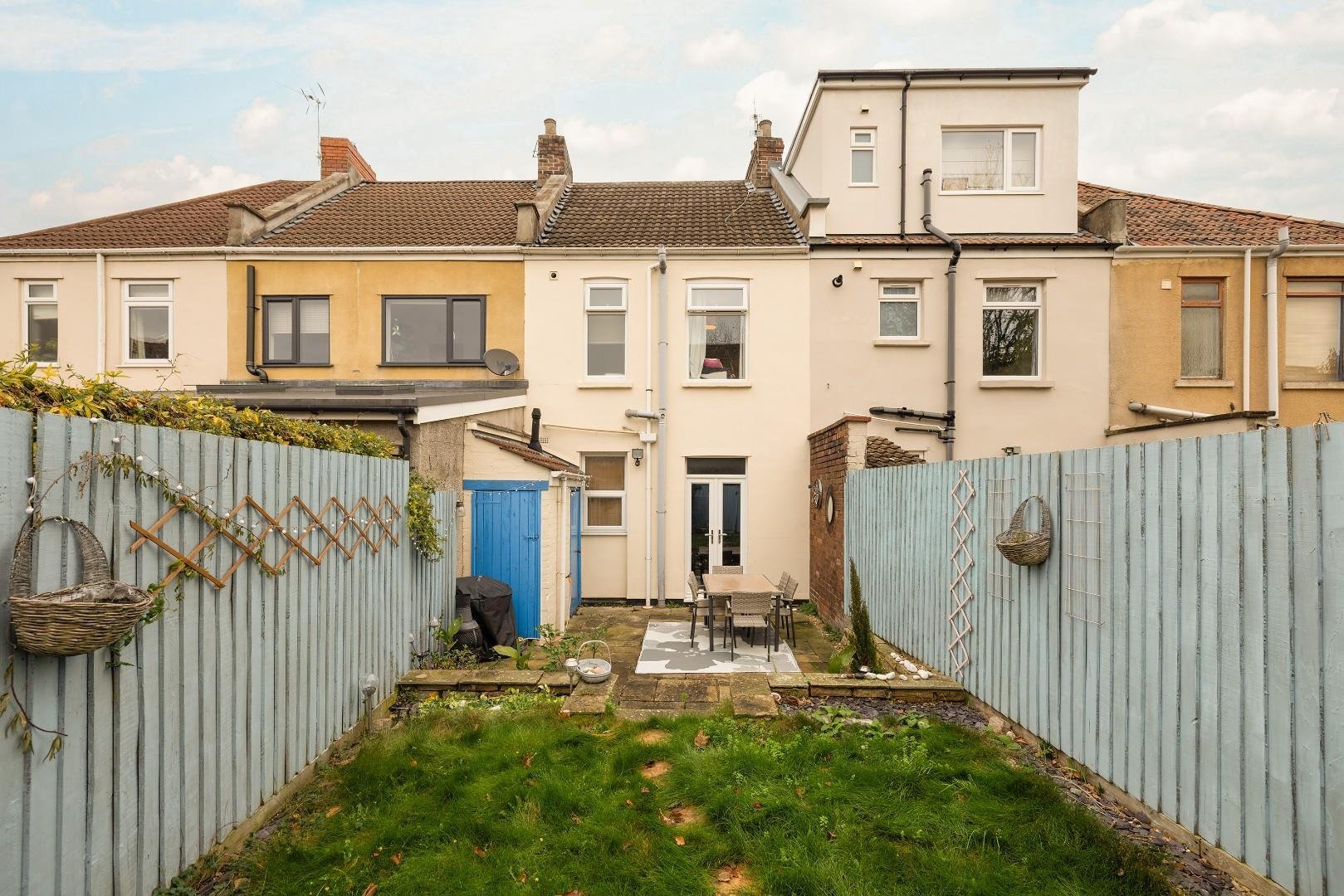 Brook road fishponds 34358913 char8598