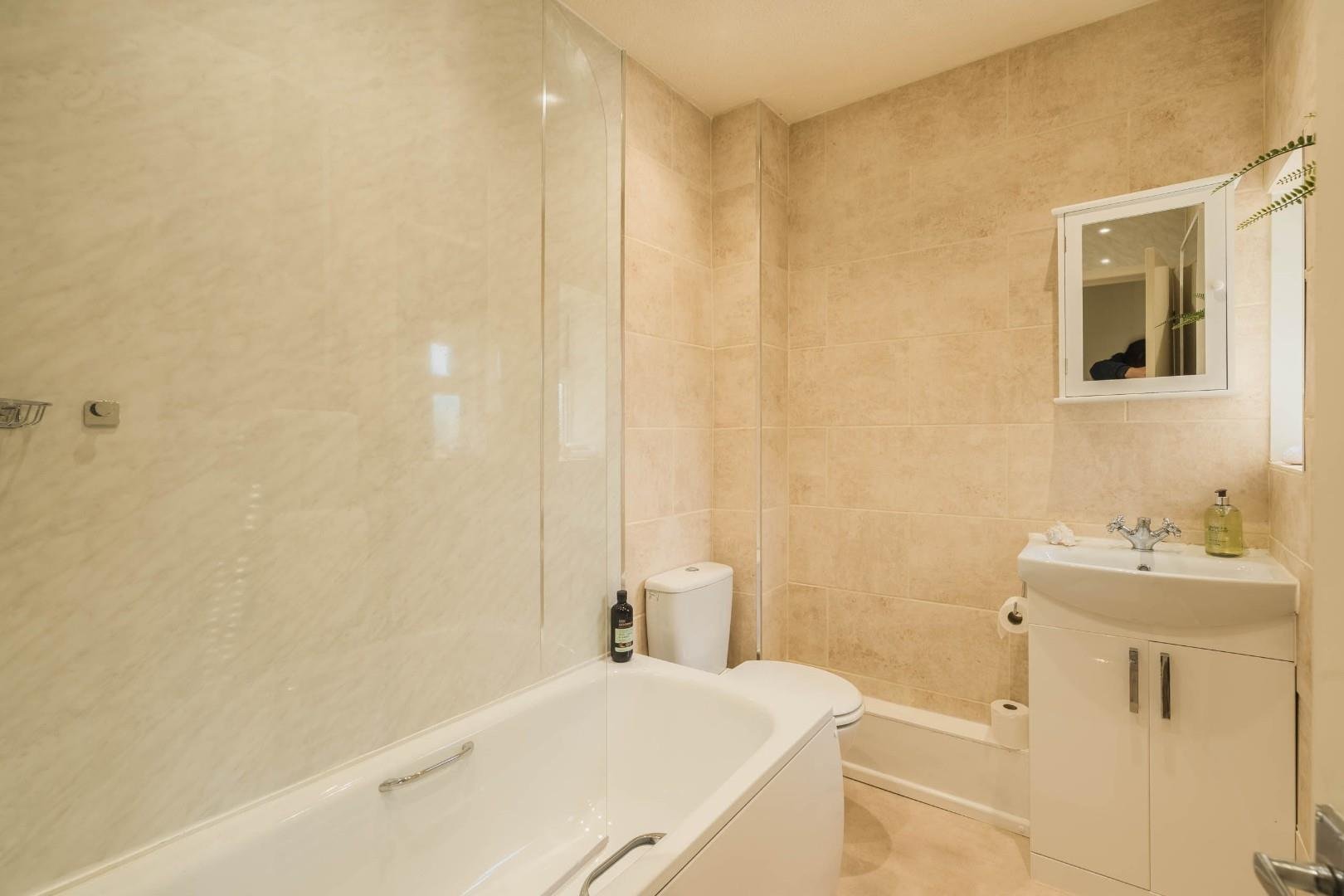 Bryant gardens clevedon 33219031 83brygar 5