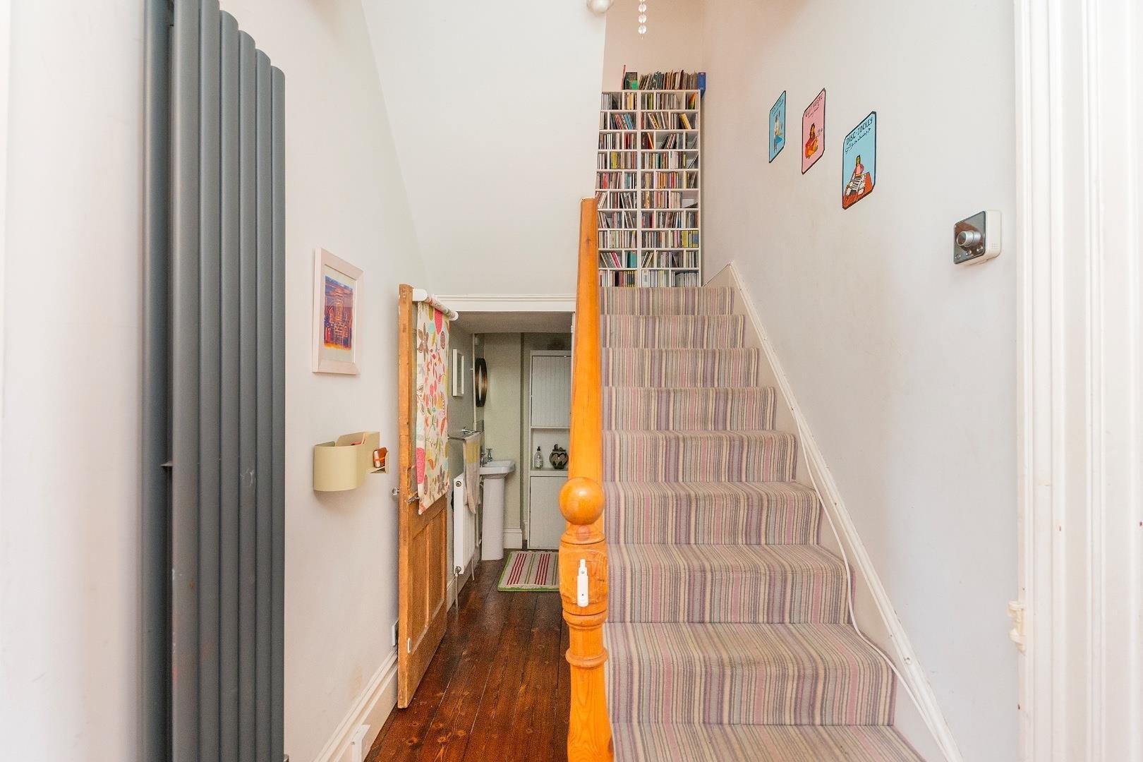 Brynland avenue bishopston 34662630 3 b6 abn hallway a
