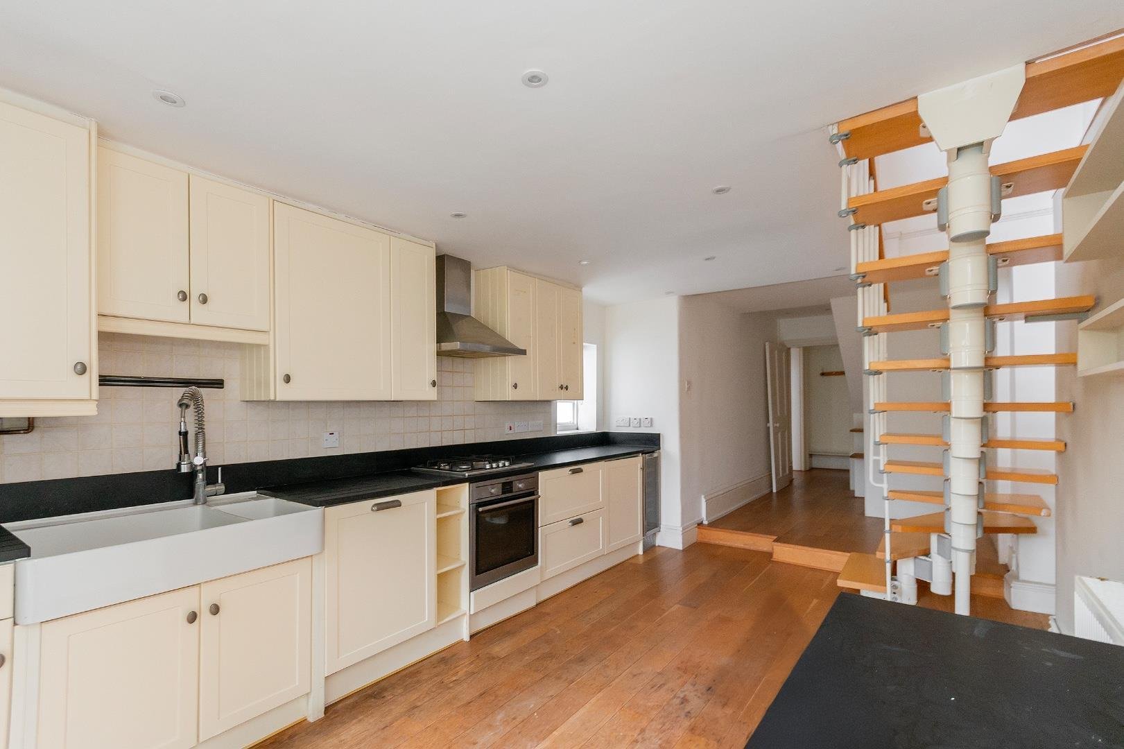 Caledonia place clifton village 34298324 g2 f5 cpcn kitchen a