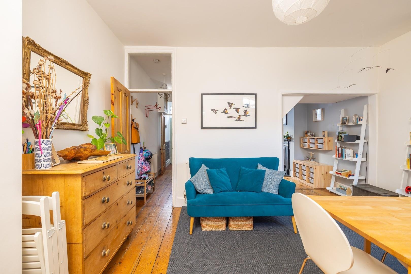 Camerton road greenbank 34365620 char0212