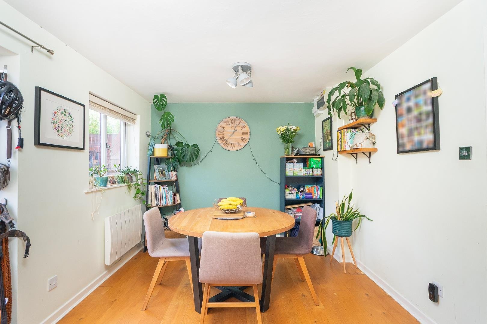 Canada way spike island 34226983 4 w0 csi dining room b