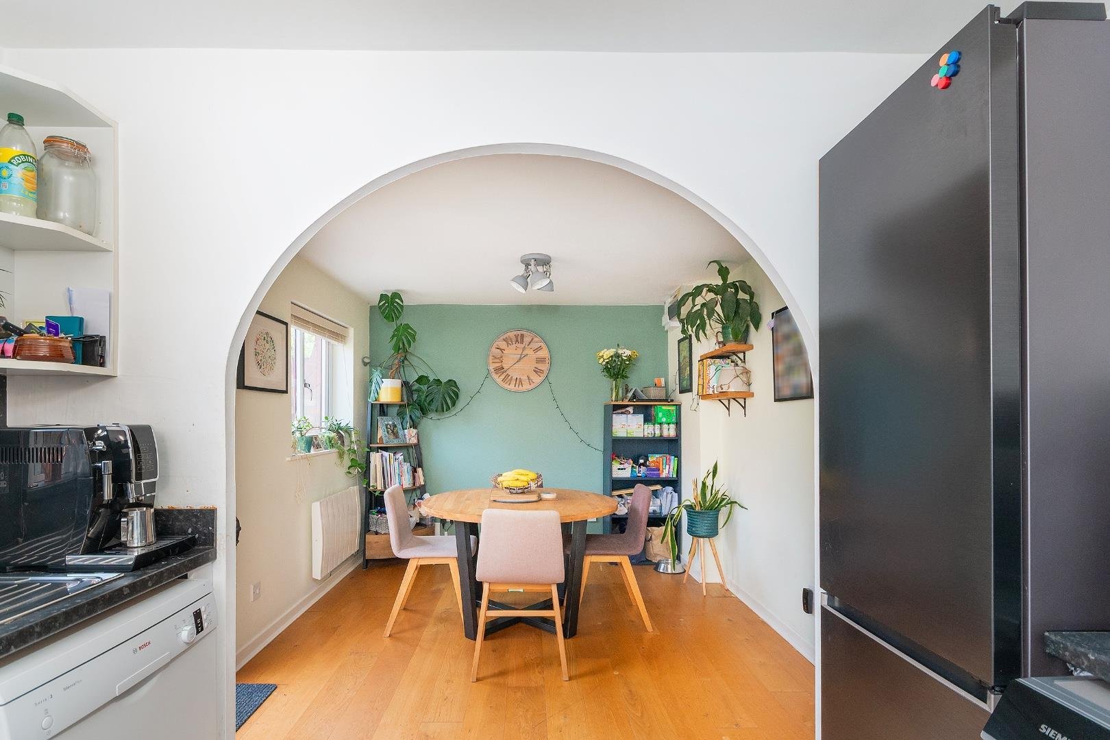 Canada way spike island 34226983 4 w0 csi kitchen c