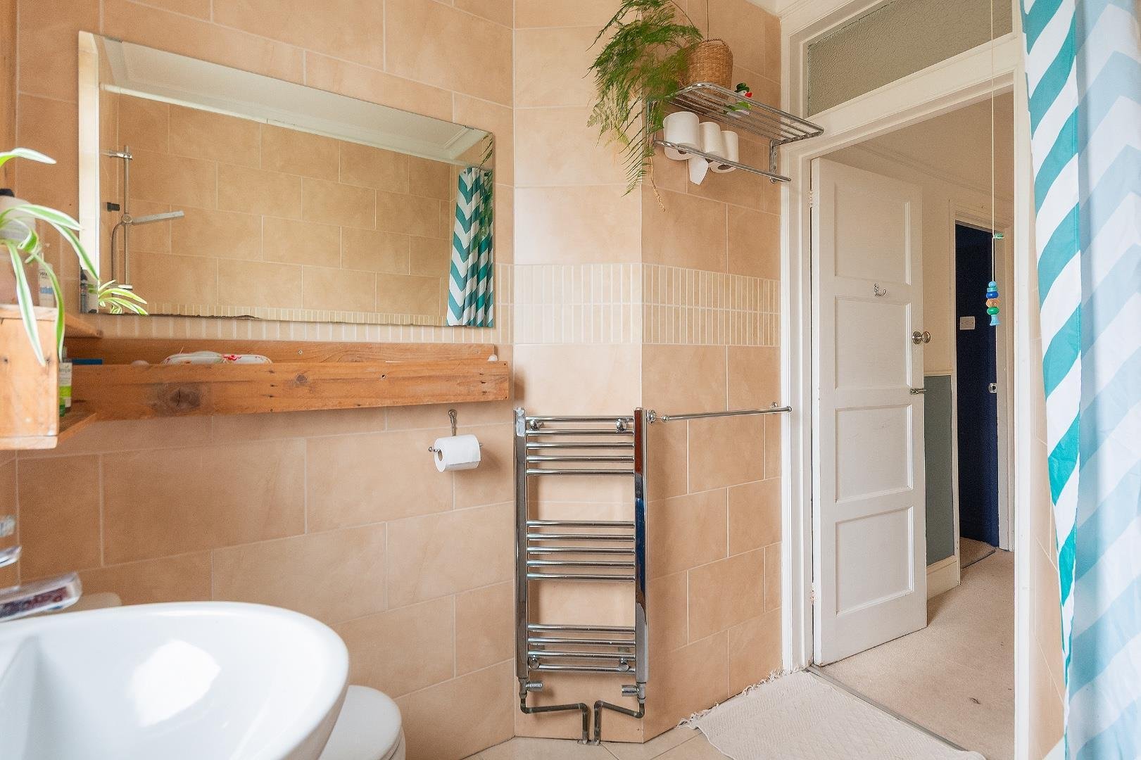 Carlyle road greenbank 33905566 8 c6 ren bathroom a