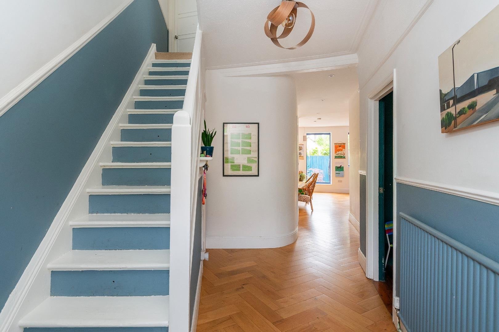Carlyle road greenbank 33905566 8 c6 ren hallway a