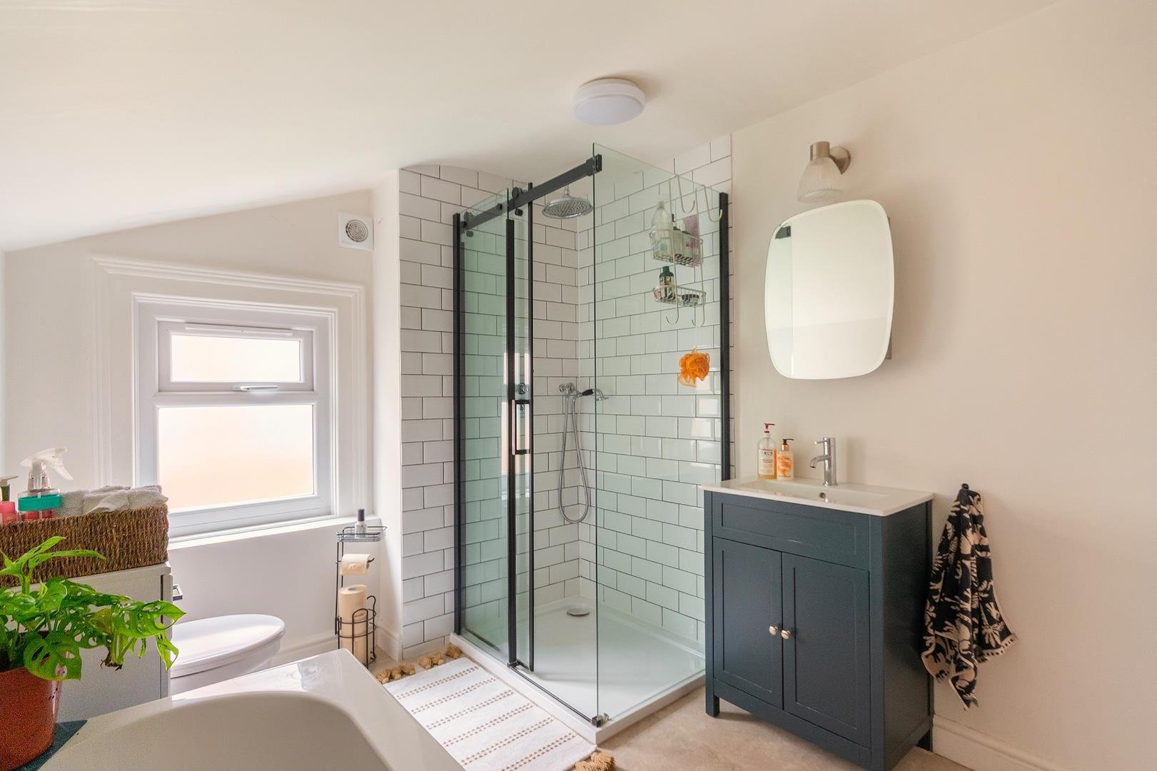 Carlyle road greenbank 34404161 6 c3 rgk bathroom b