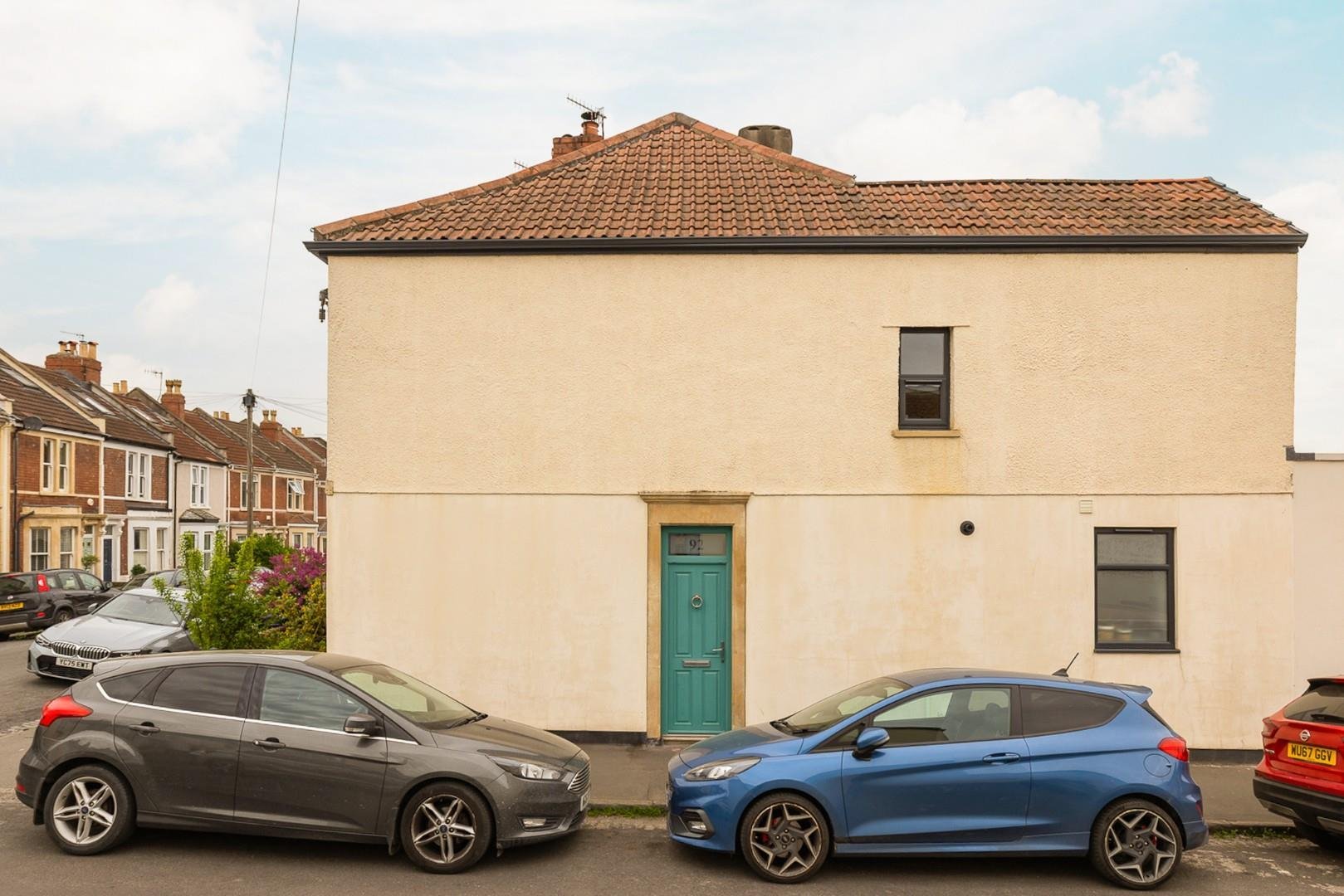 Chessel street bedminster 34799035 char7860