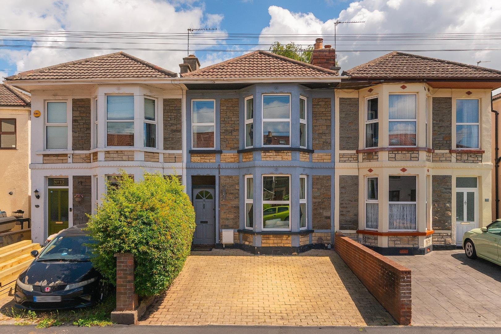 Chester park road fishponds 34788286 1 c5 prsl external c