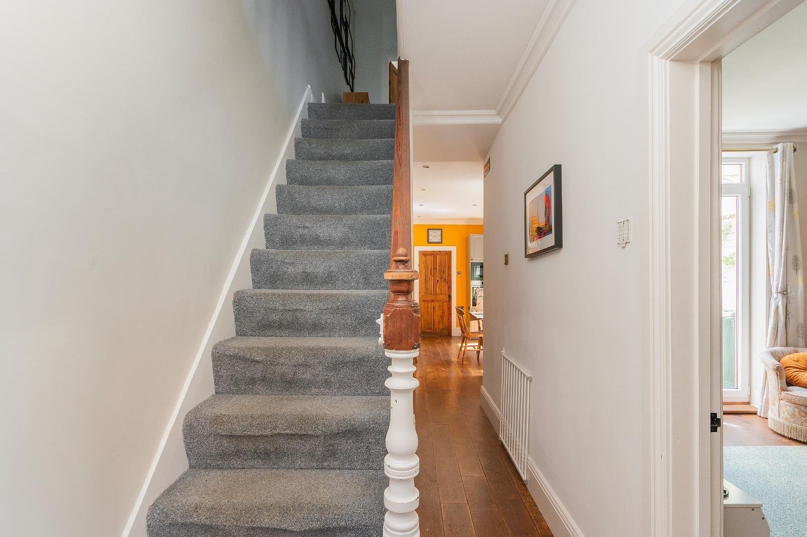 Chester park road fishponds 34788286 1 c5 prsl hallway a