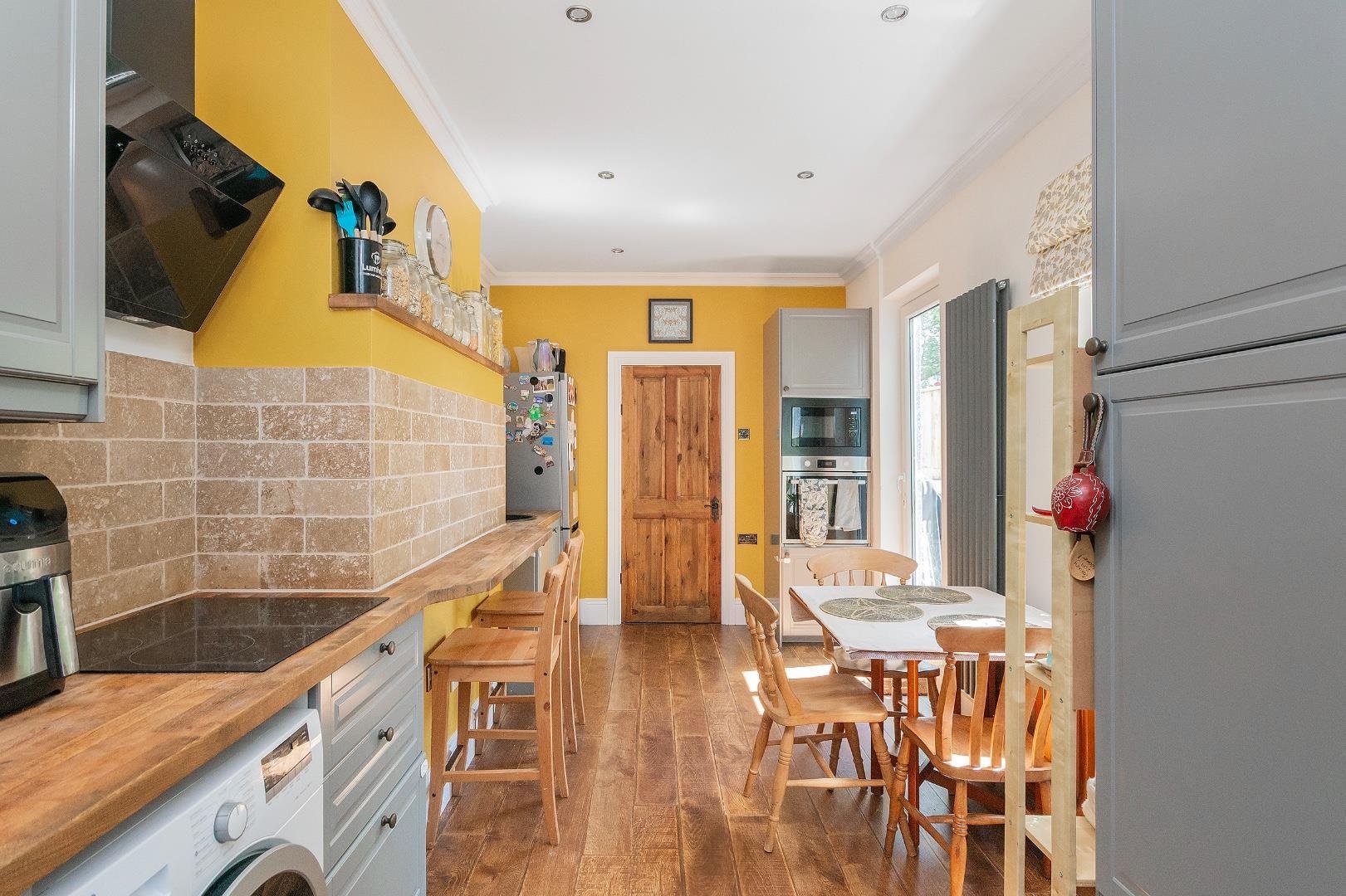 Chester park road fishponds 34788286 1 c5 prsl kitchen b