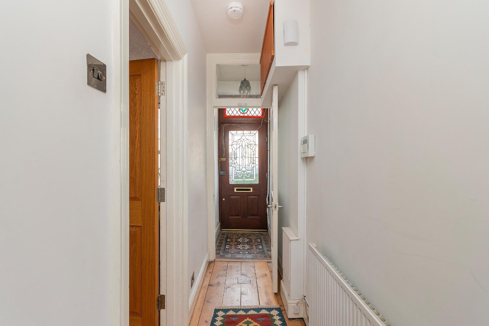 Clare road easton 33889836 0 c6 ren hallway b