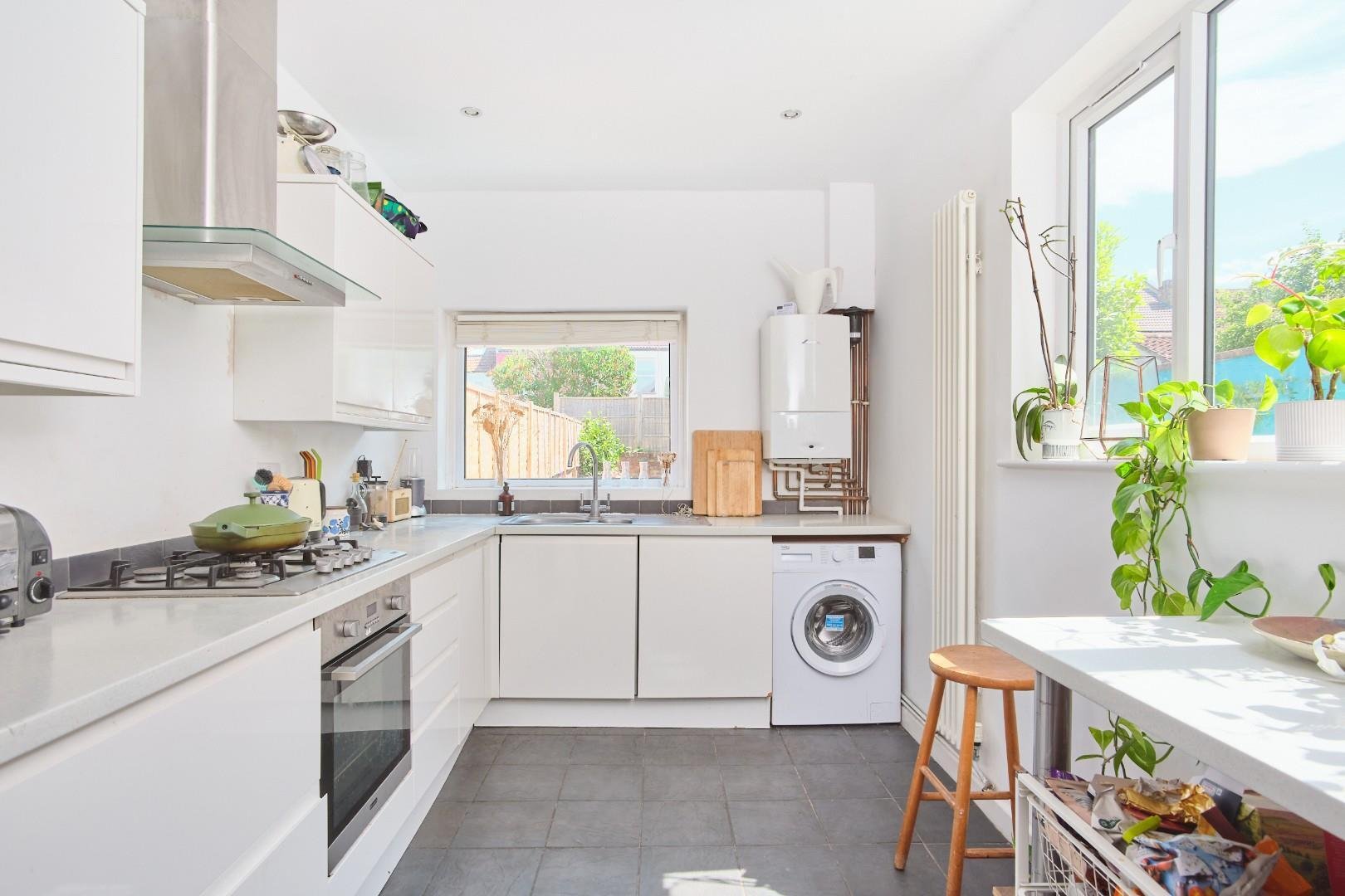 Cleeve road knowle 34132241 jaj bs42 jp 0008