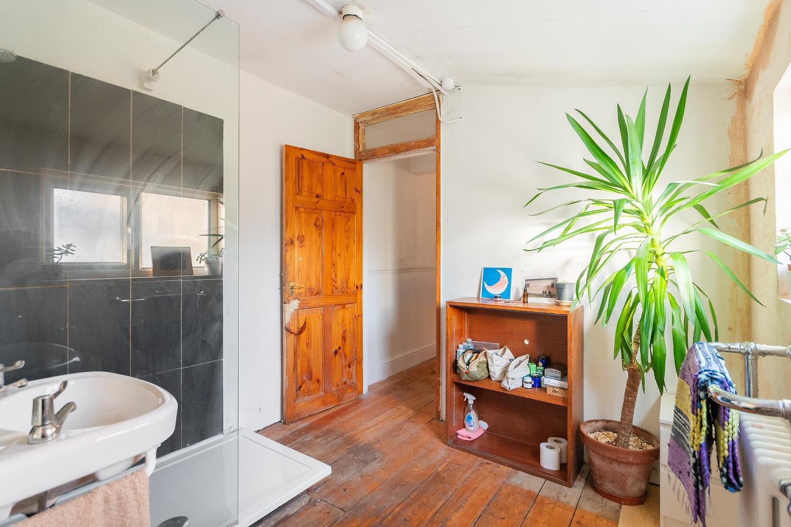 Clifton place st judes 33610286 scspsj bathroom a