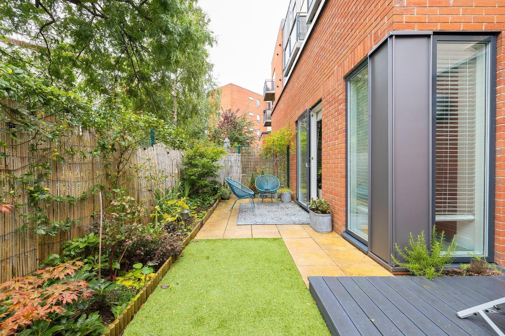 Cooperage lane southville 33326320 cd7 a7149