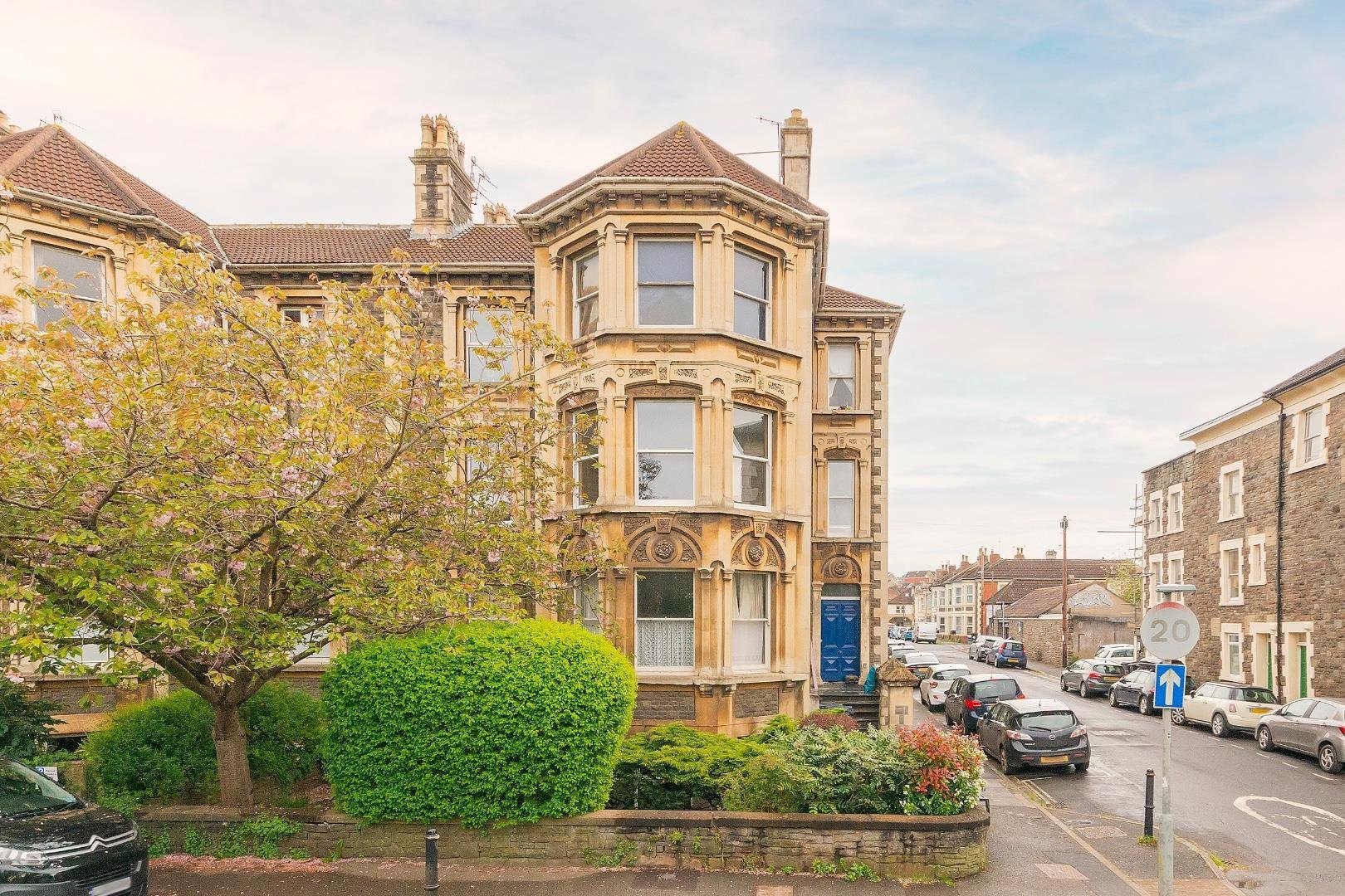 Coronation road southville 33680146 3 c1 r2 s7 e external b