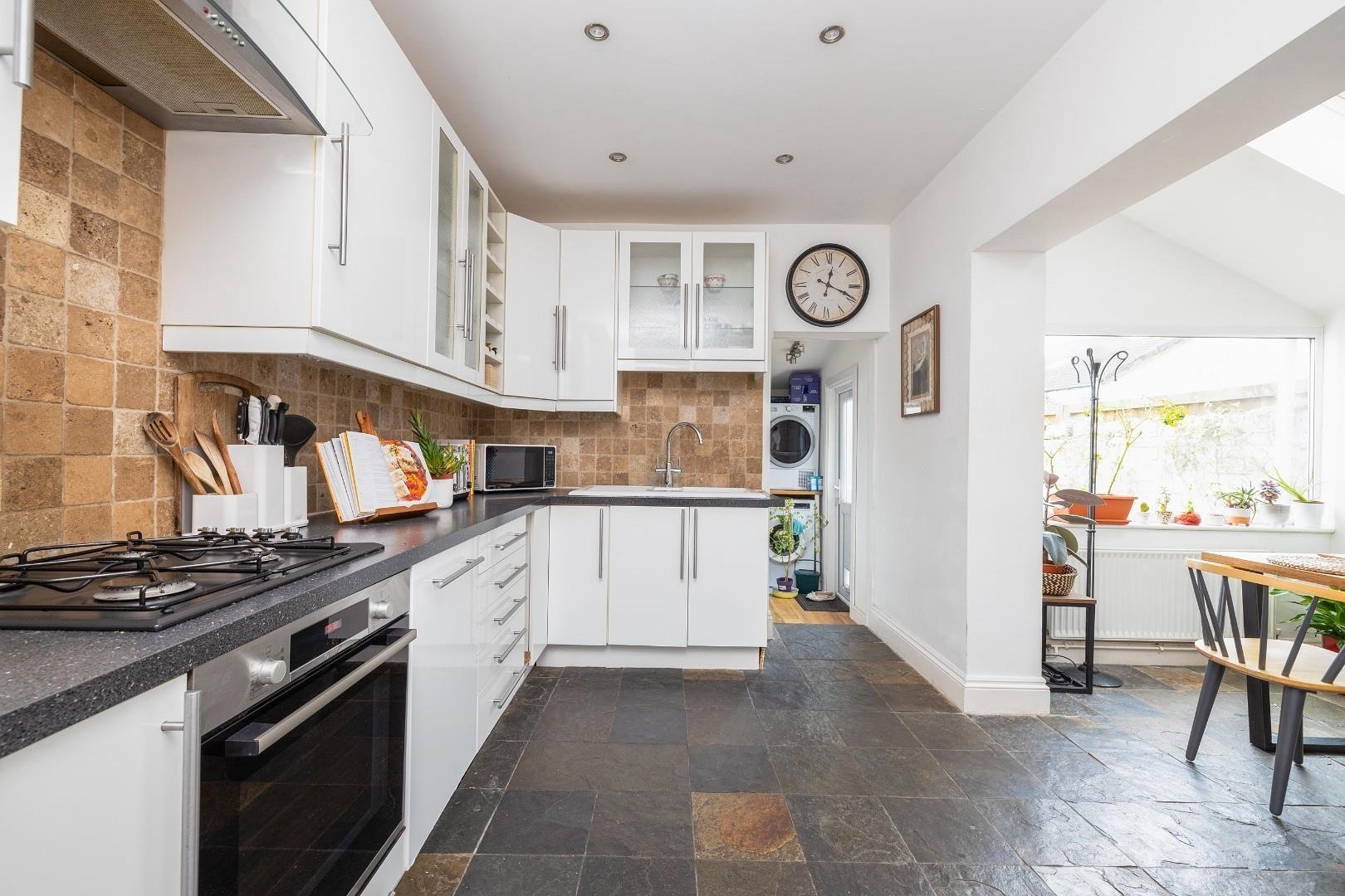 Coronation road southville 33725367 14