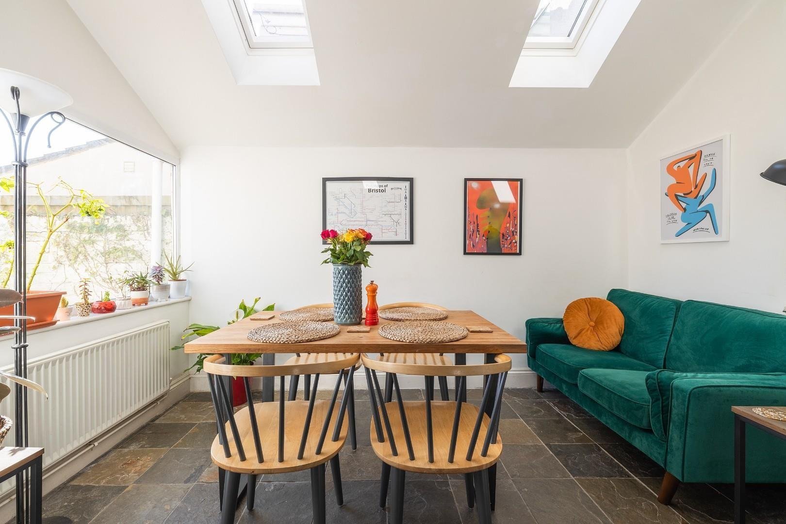 Coronation road southville 33725367 3